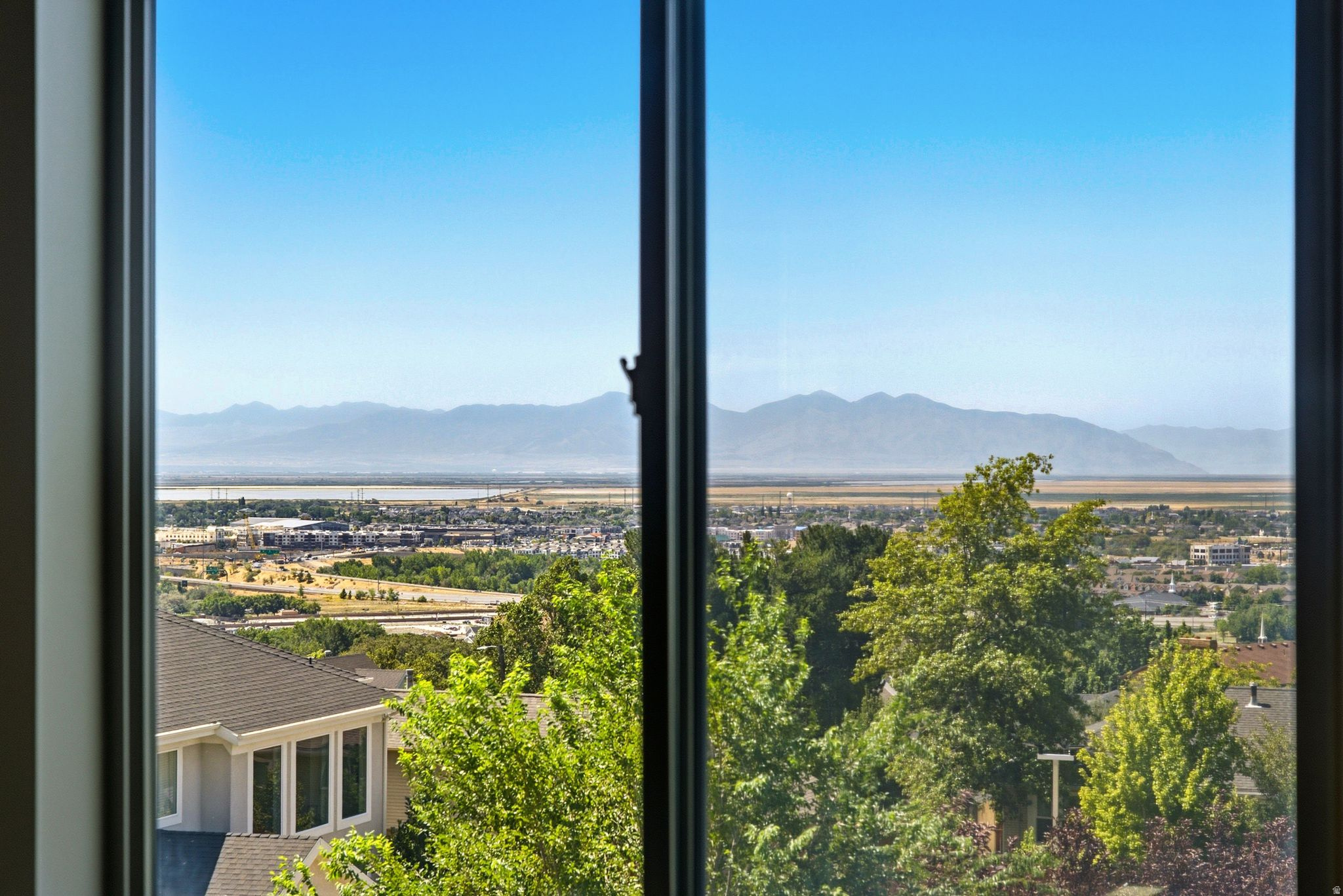 main property photo 54
