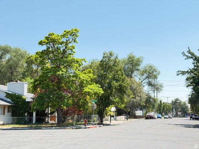 main property photo 14