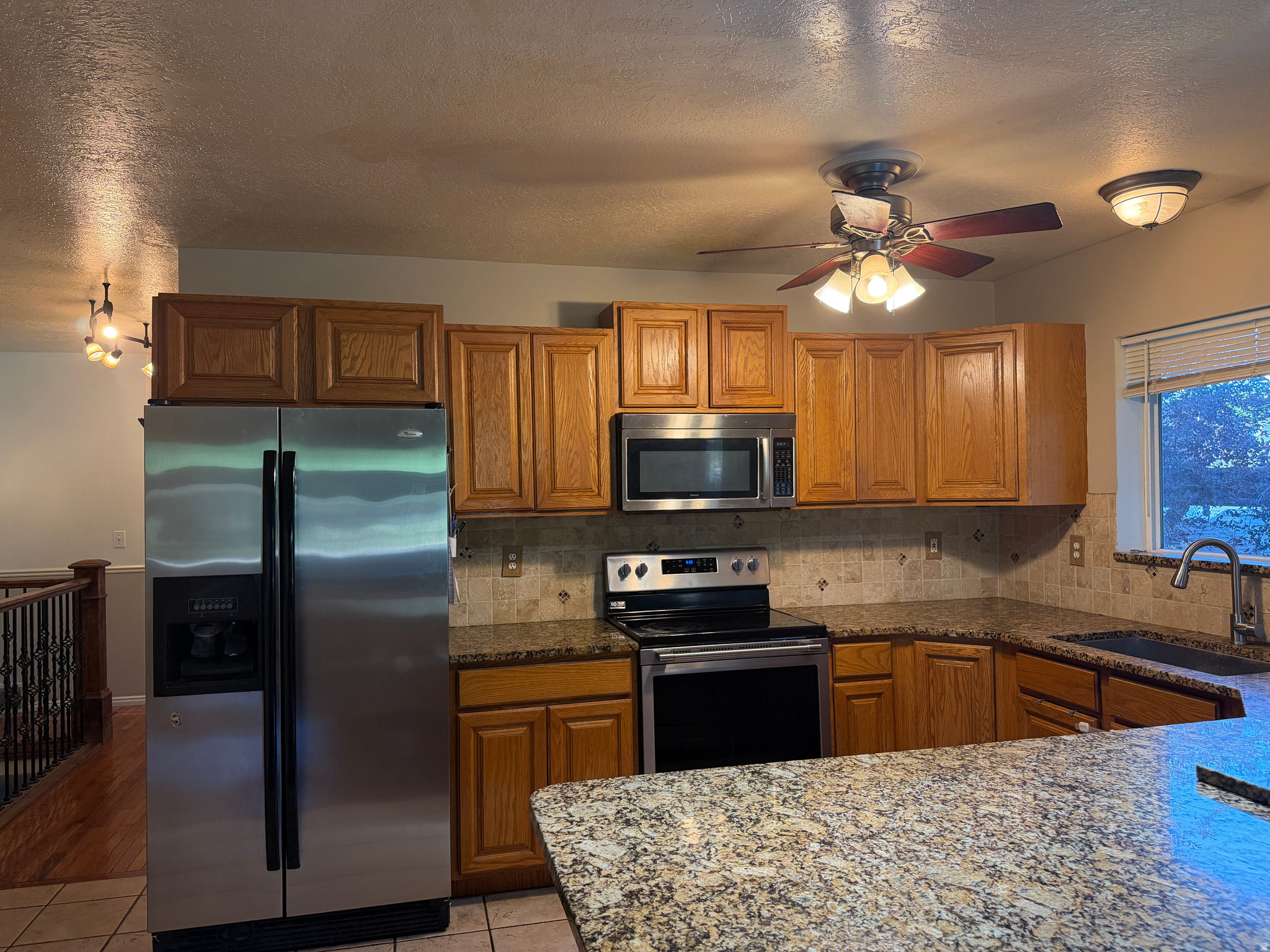 main property photo 8