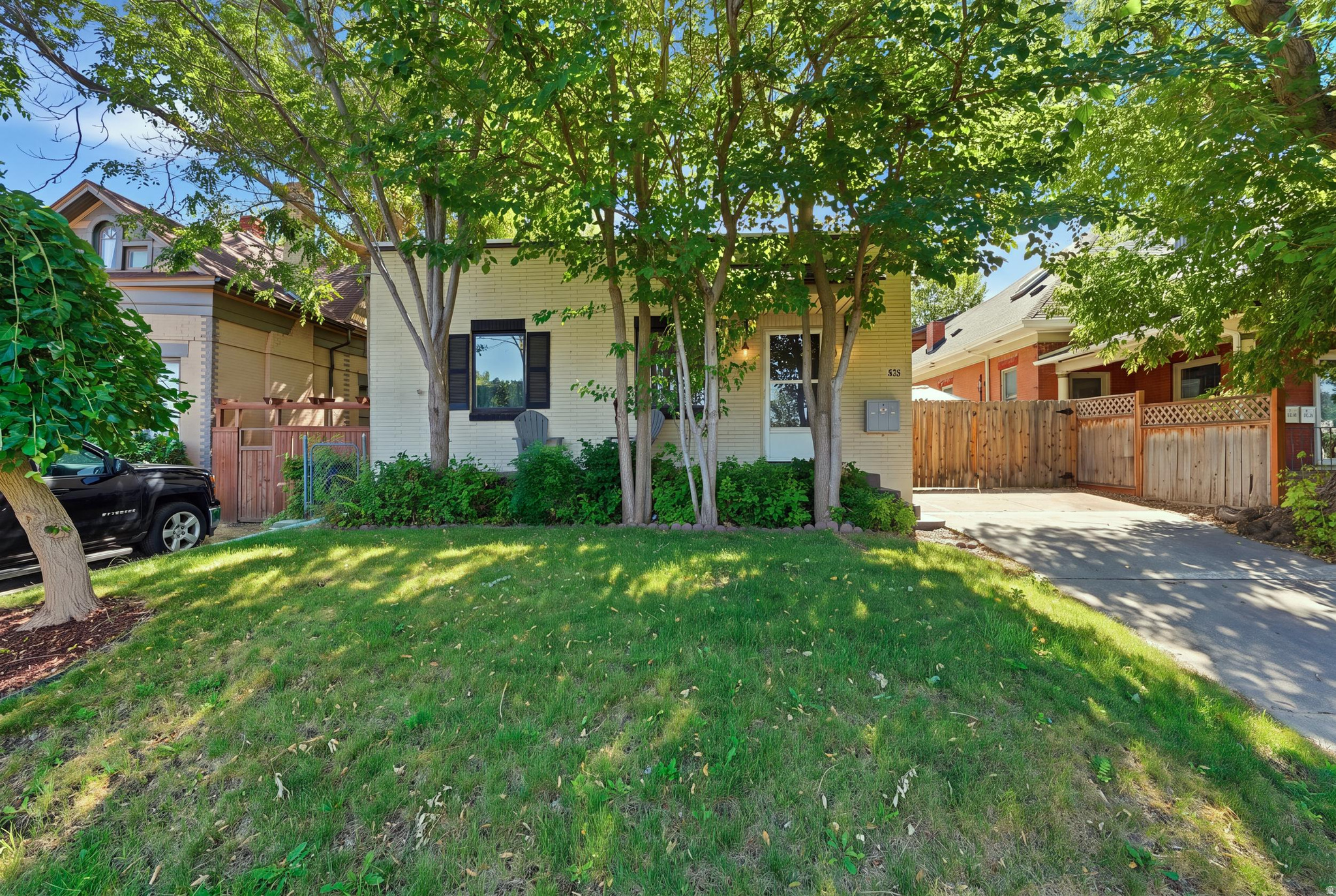 main property photo 1