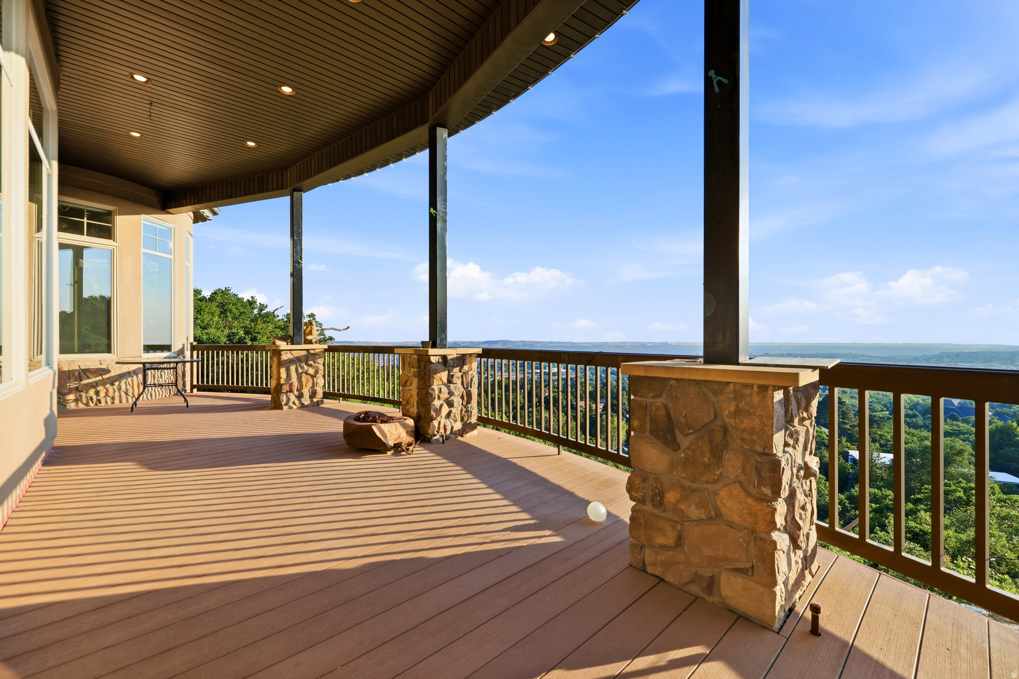main property photo 44