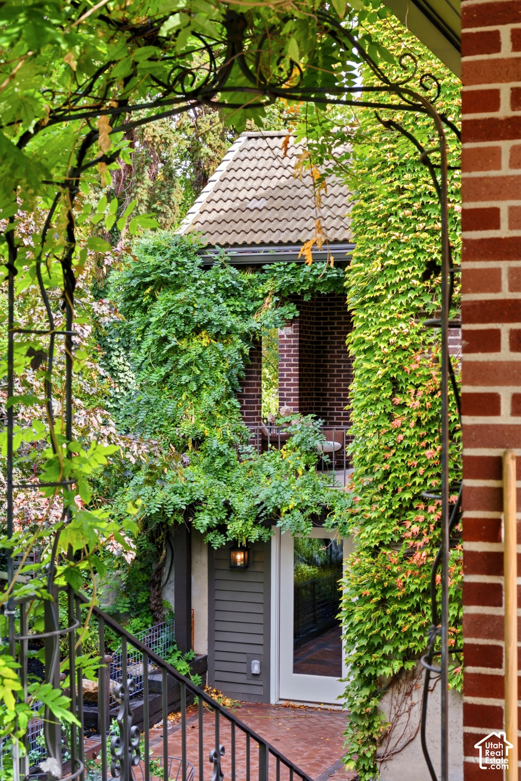 main property photo 91