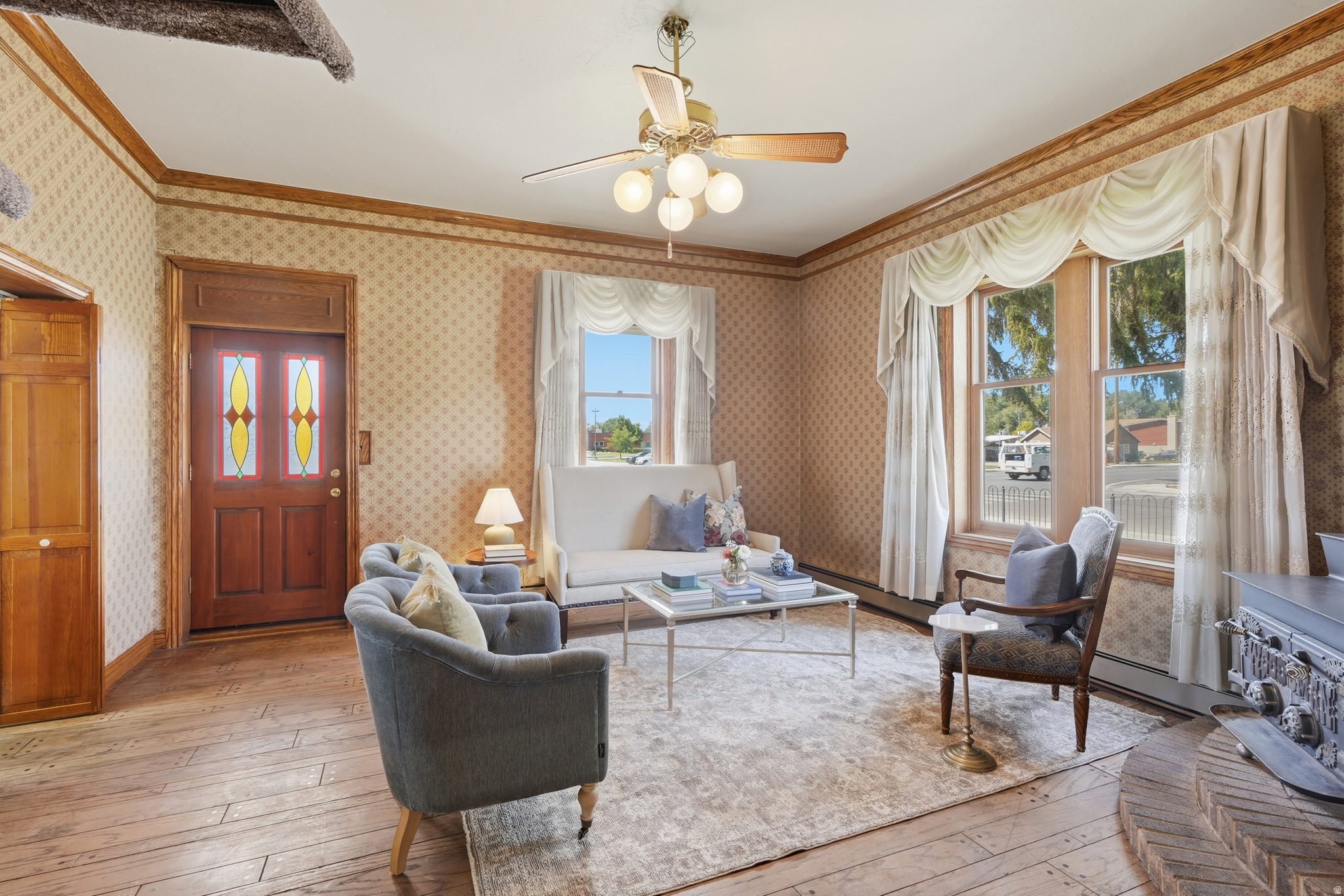 main property photo 4