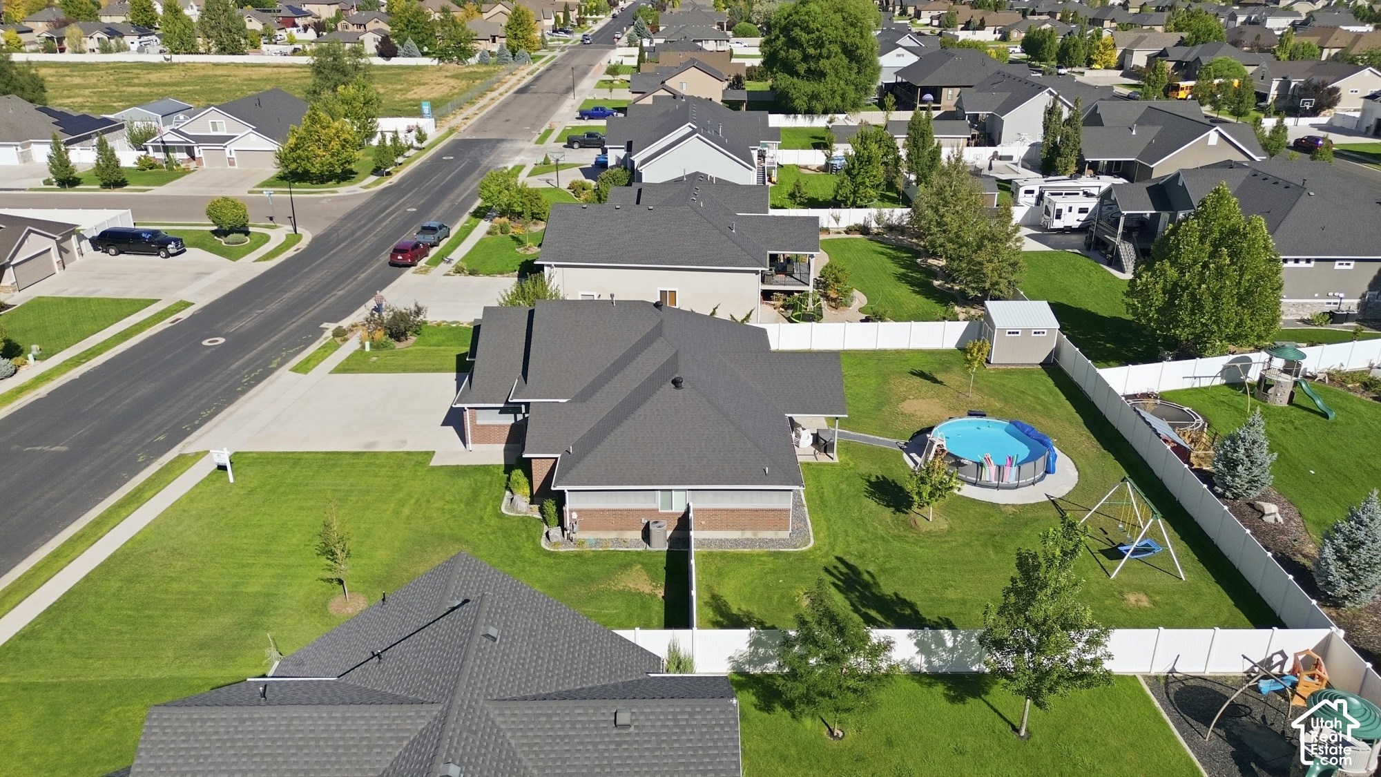 main property photo 42