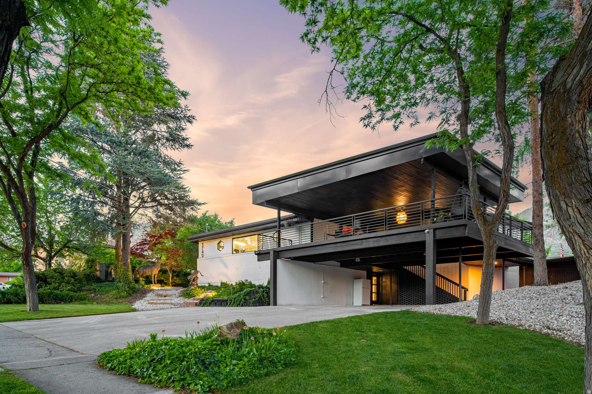 main property photo 0