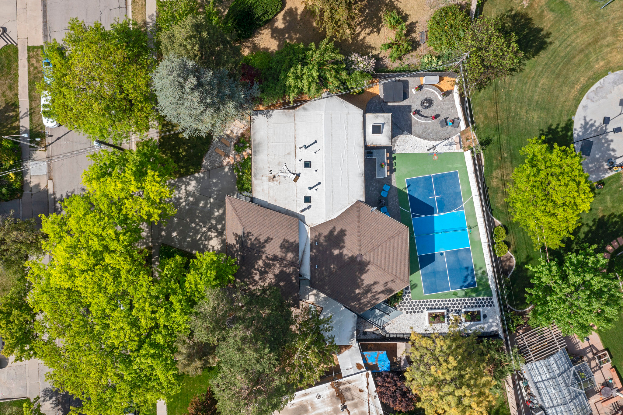 main property photo 77