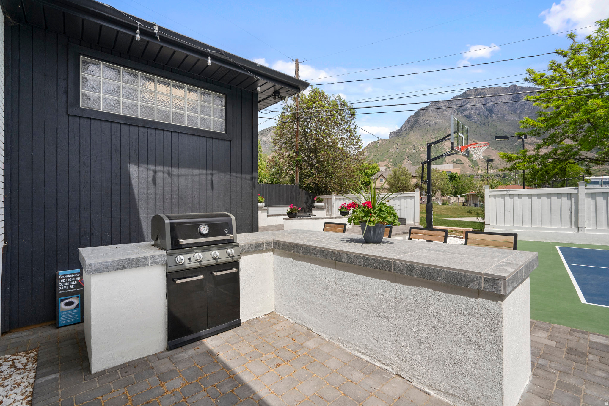 main property photo 88