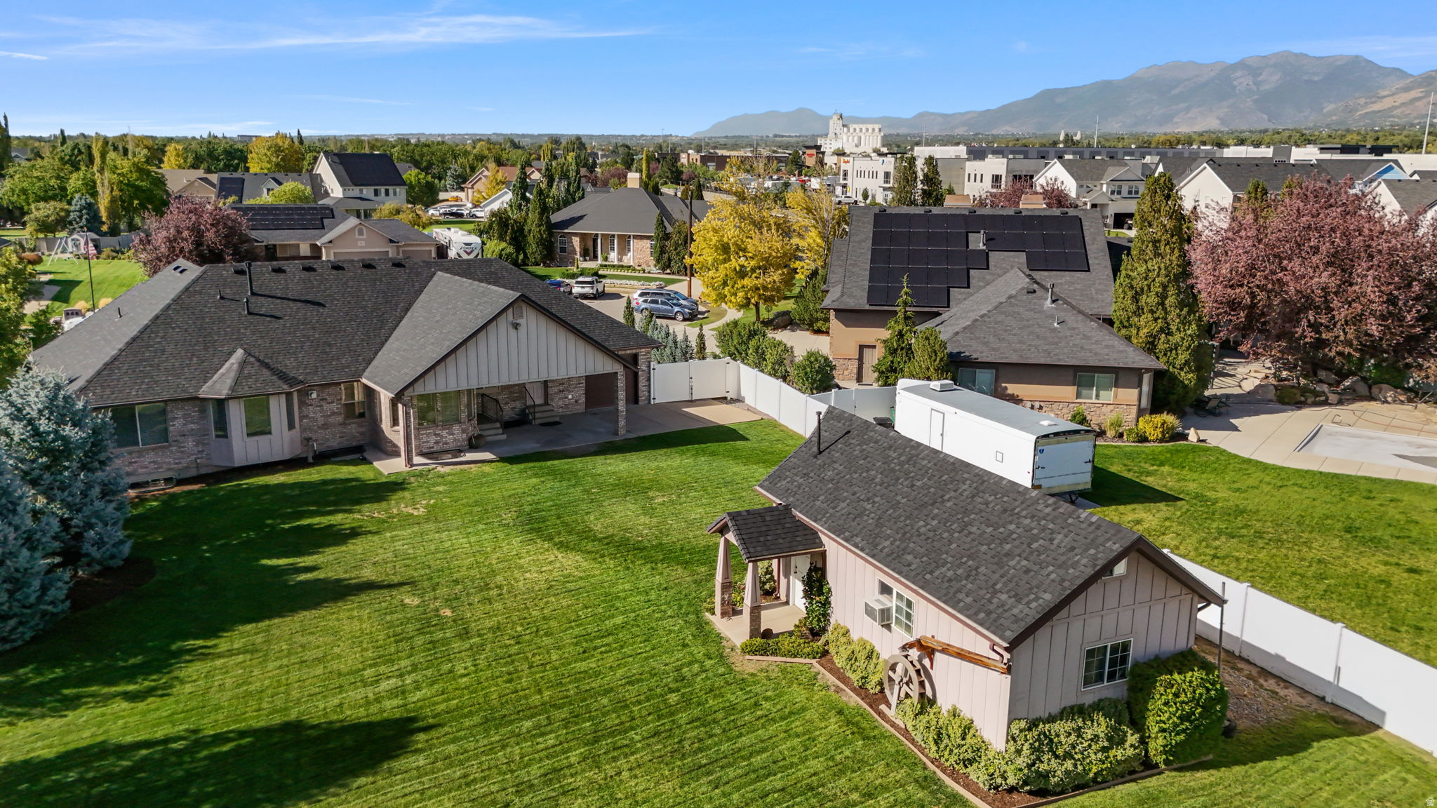 main property photo 42