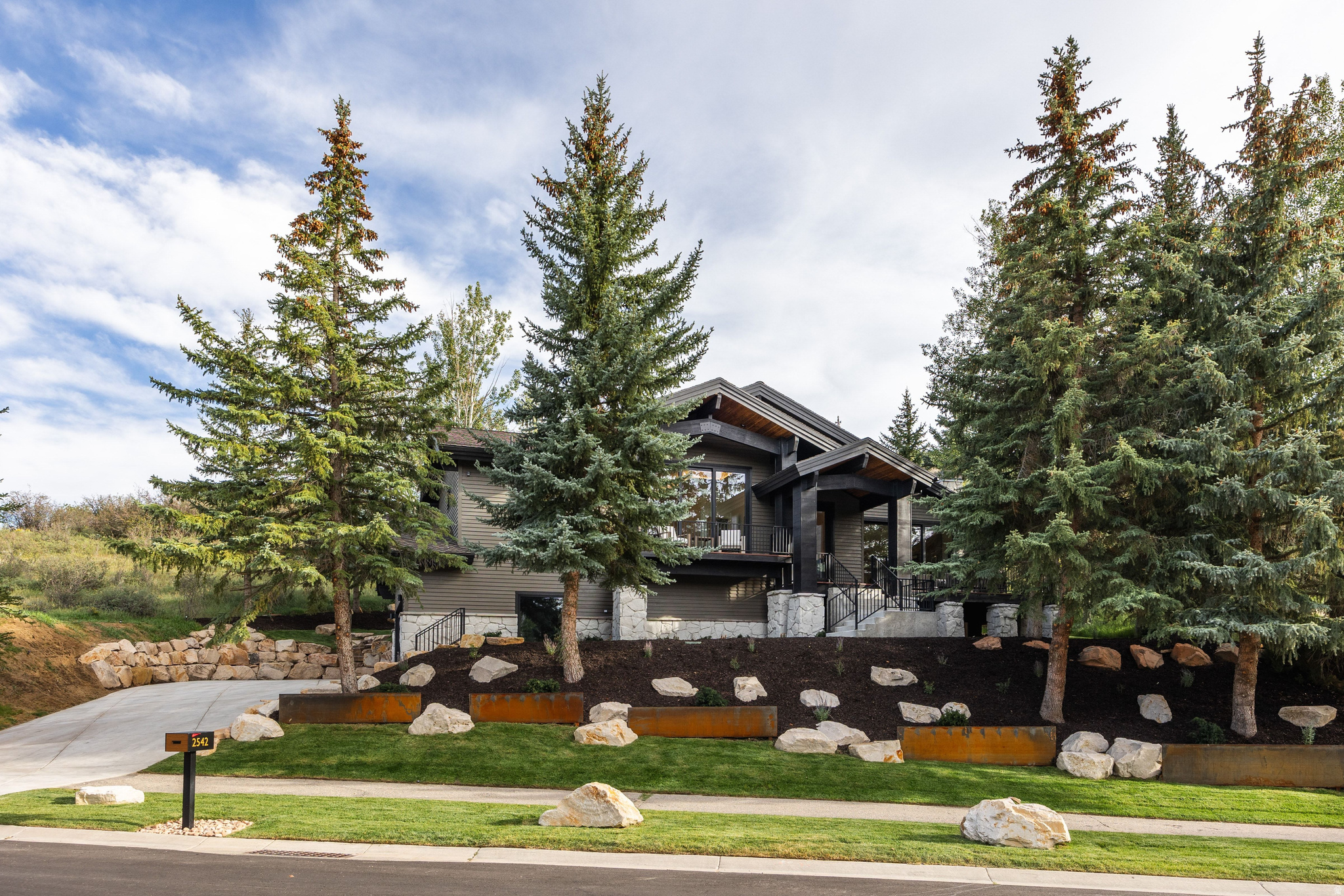 main property photo 64