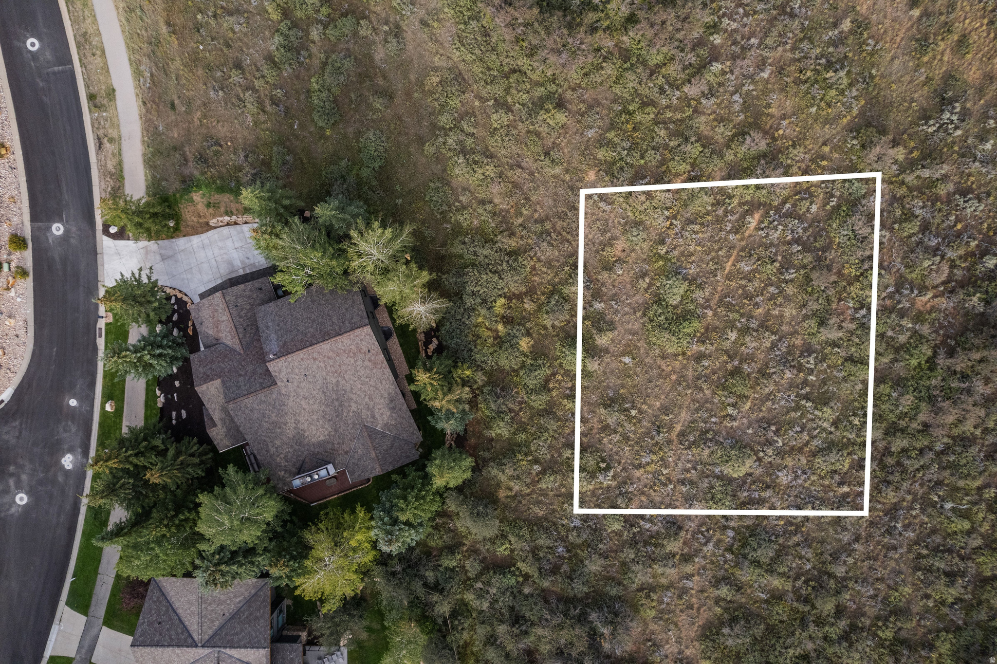 main property photo 76