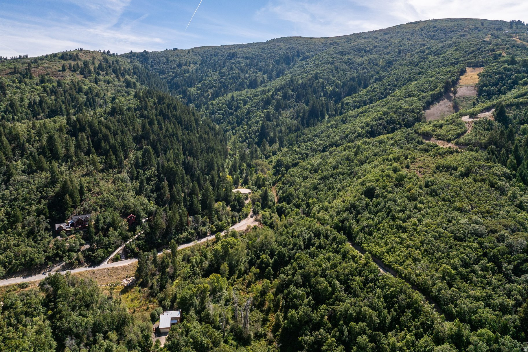 main property photo 6