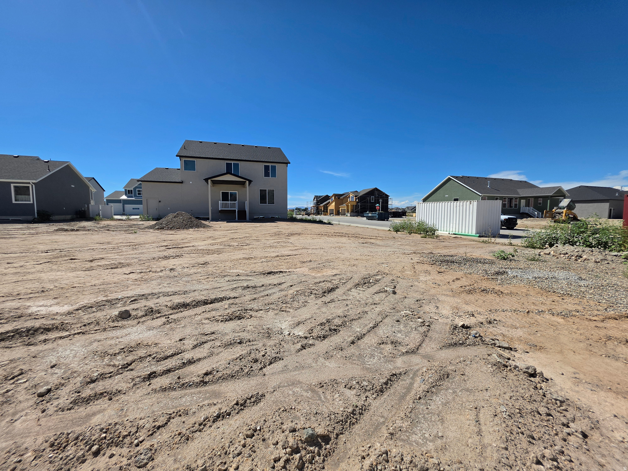 main property photo 37