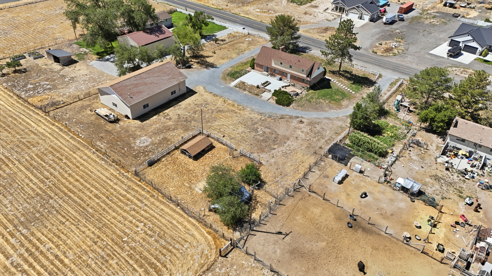 main property photo 47