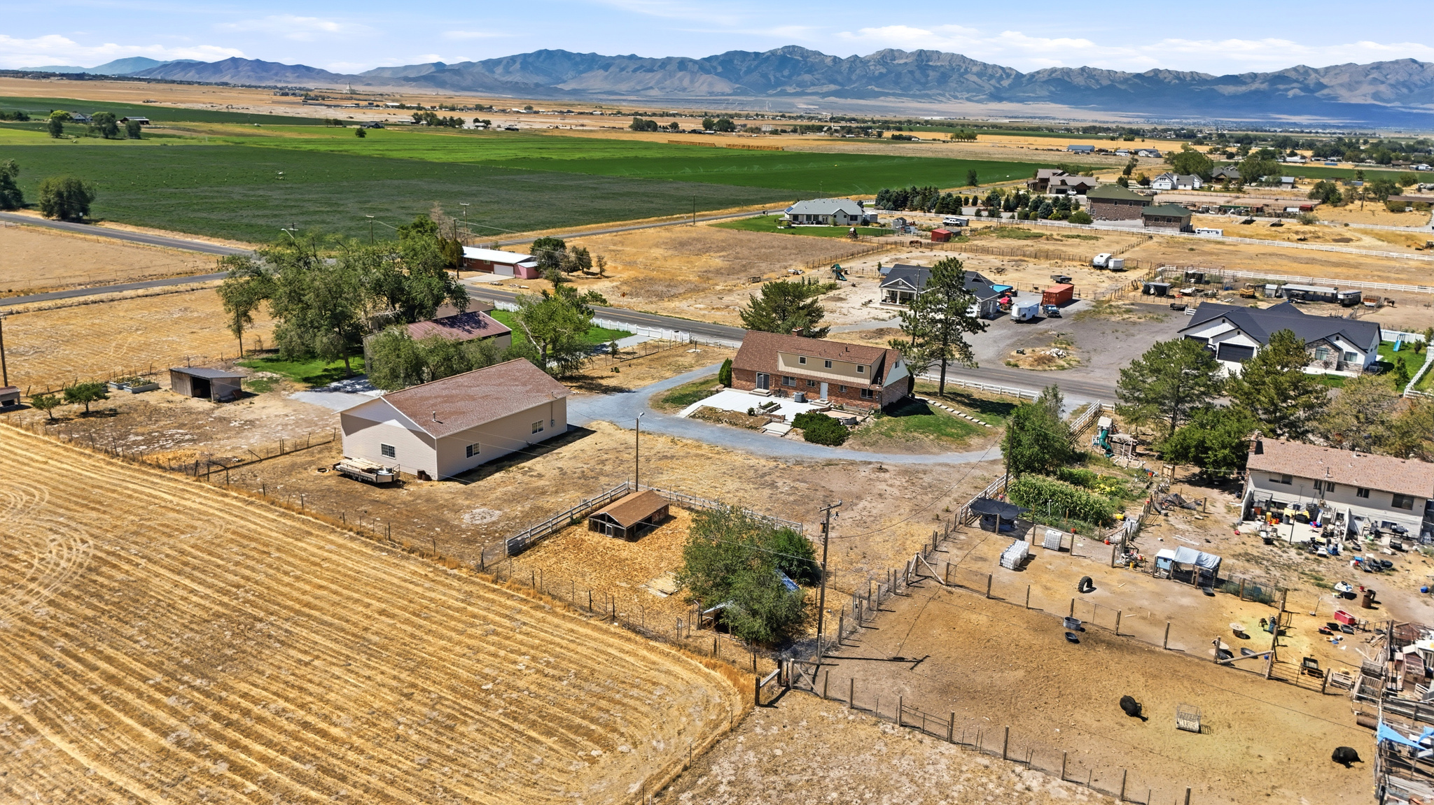 main property photo 48