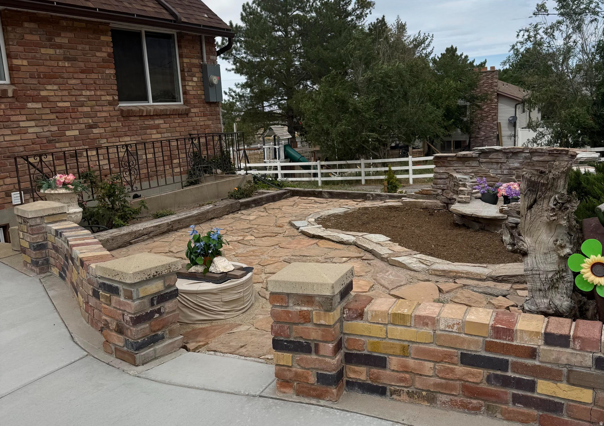 main property photo 59