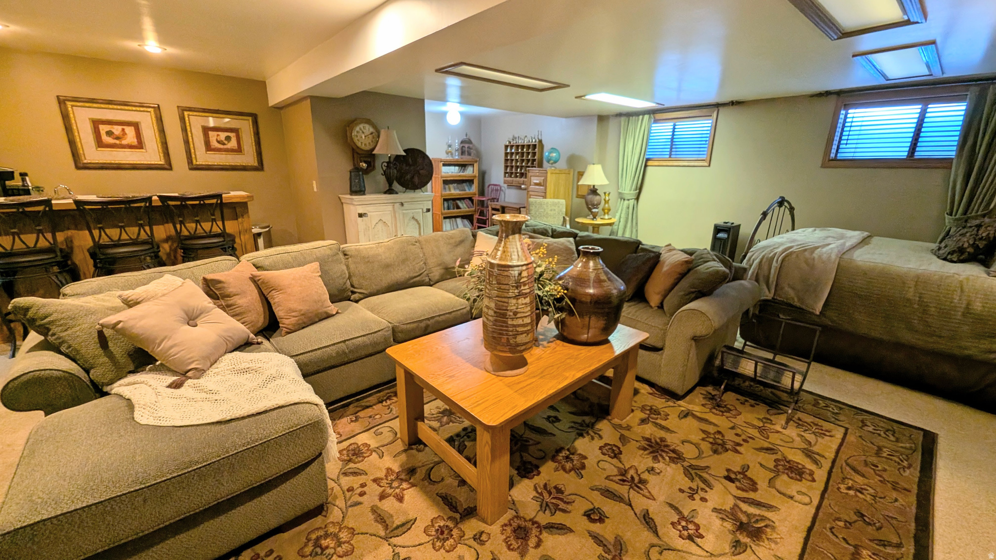 main property photo 74