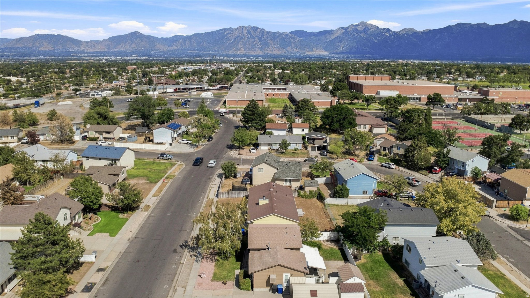 main property photo 35