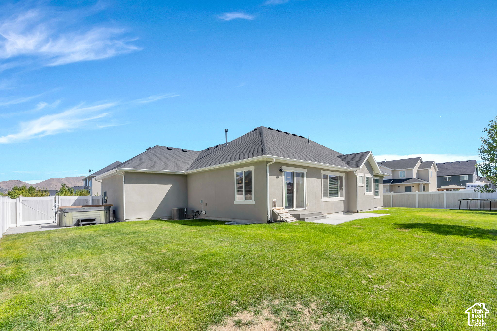 main property photo 37