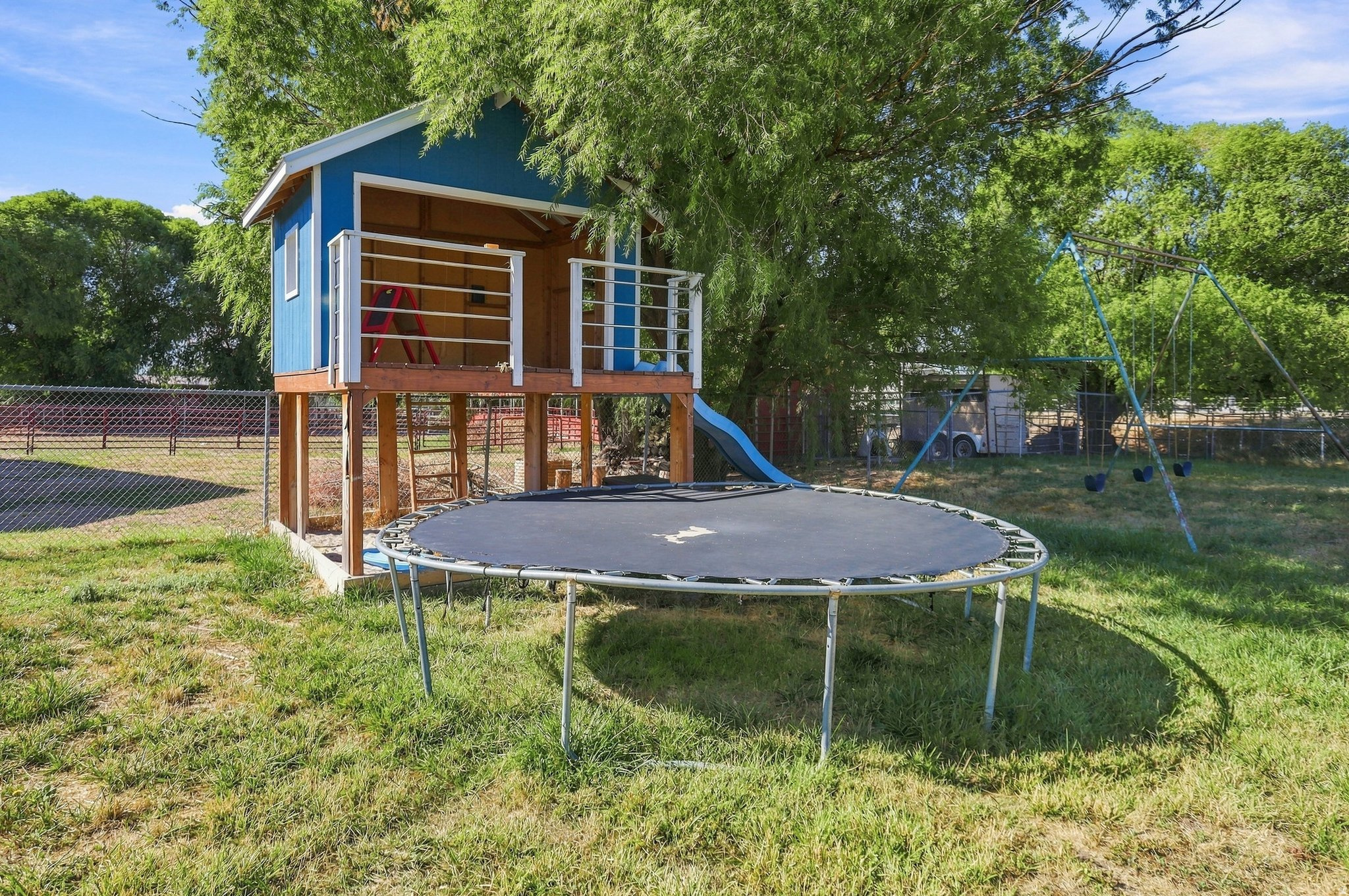 main property photo 21