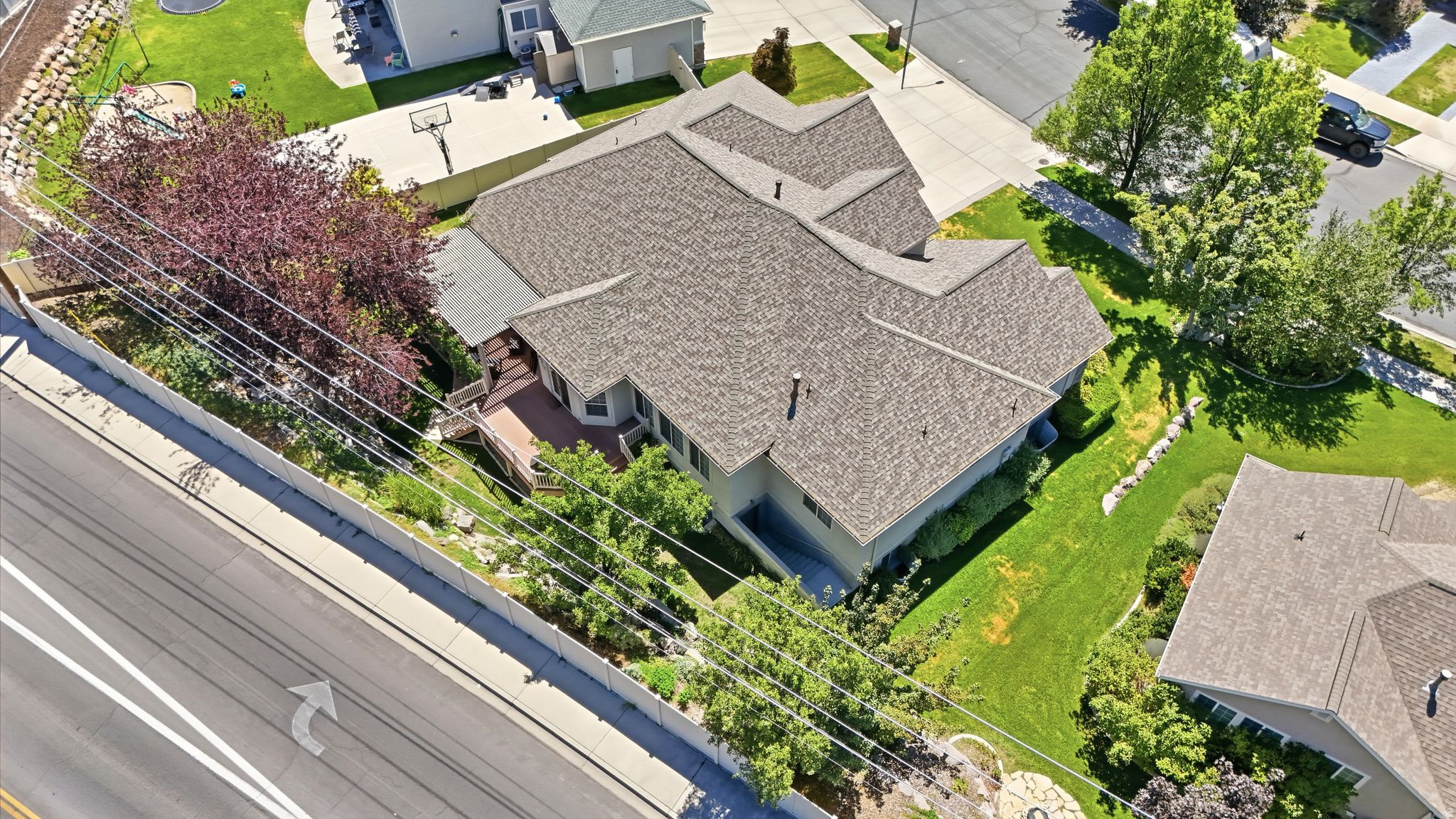 main property photo 76