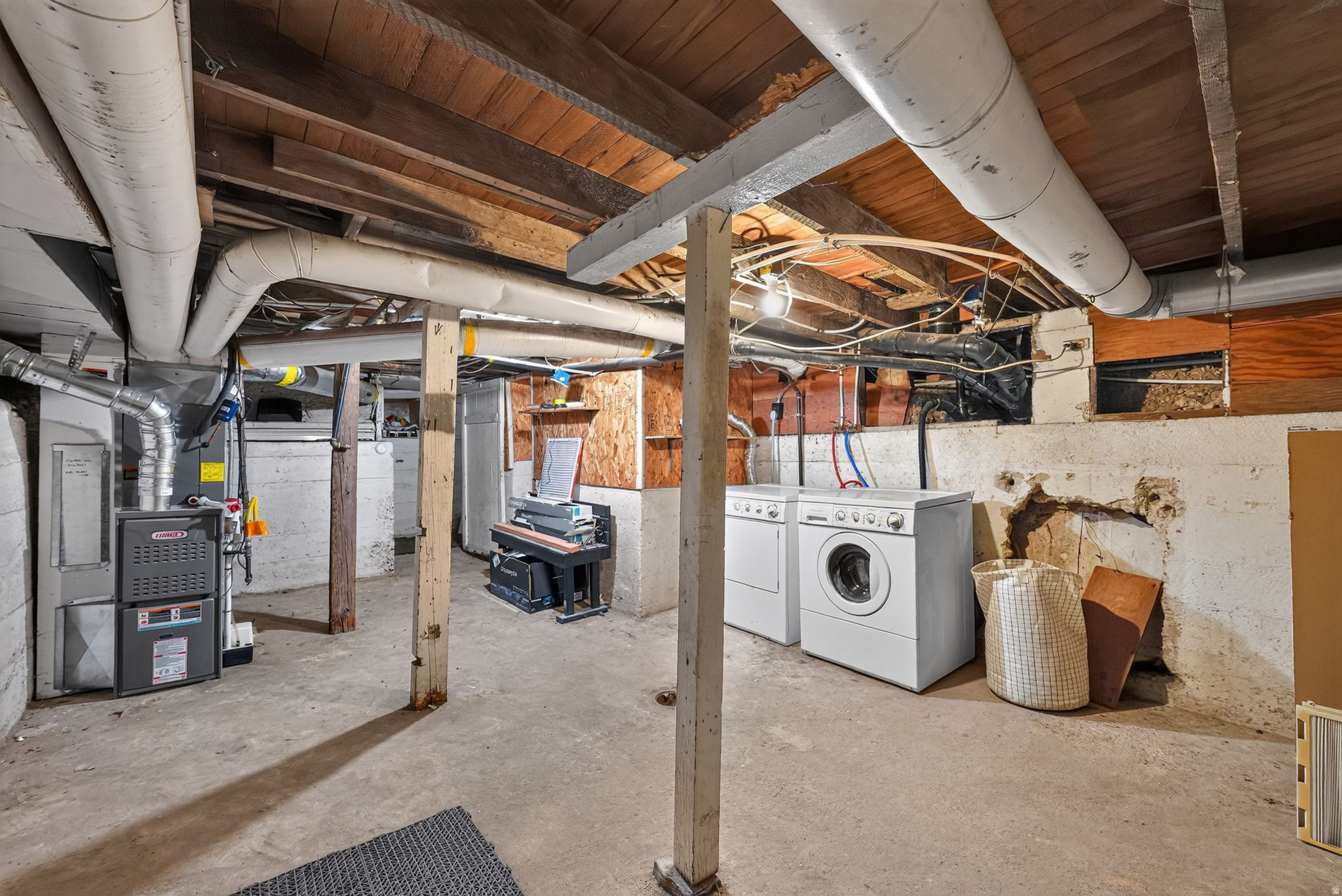 main property photo 18