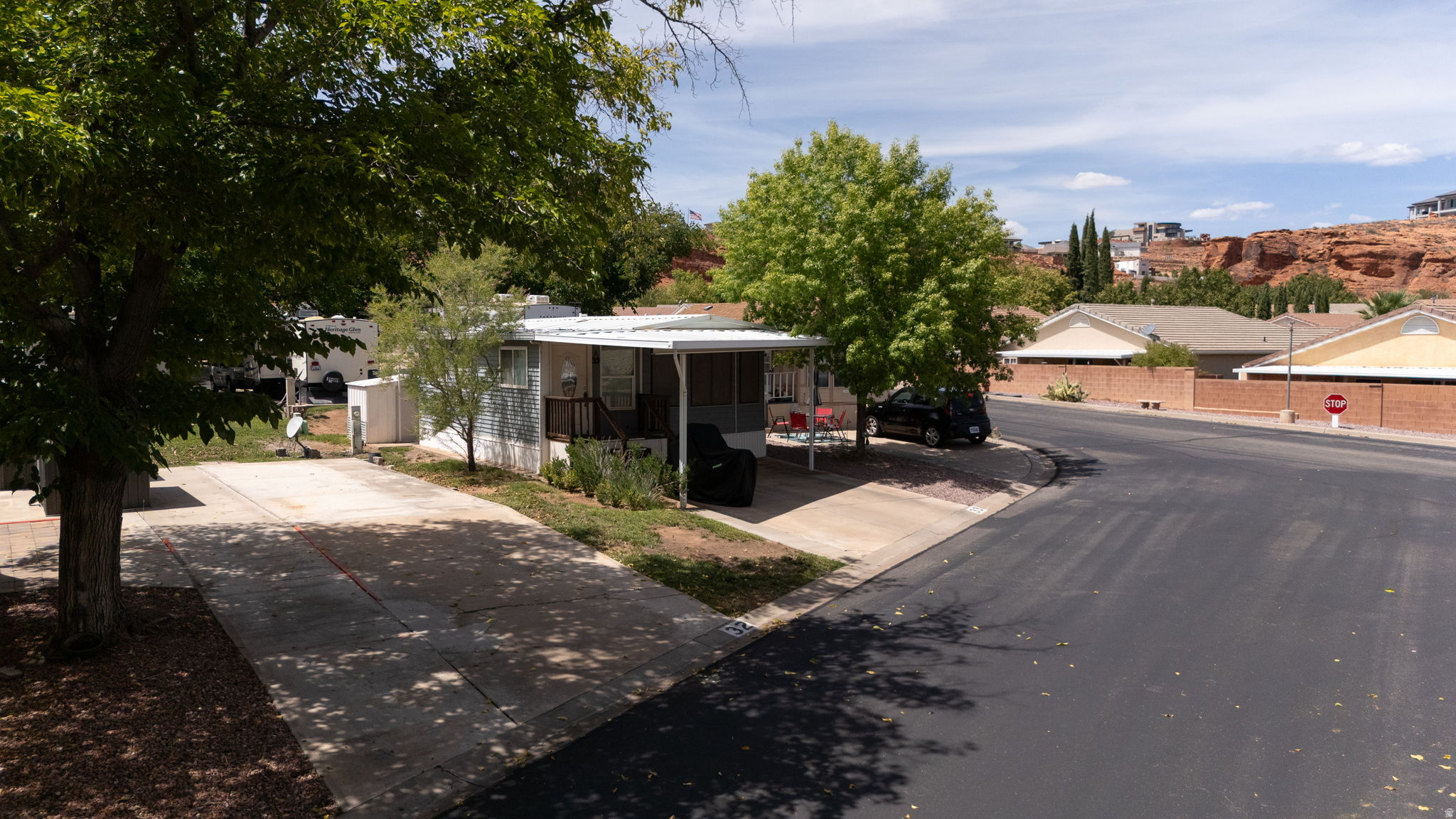 main property photo 6