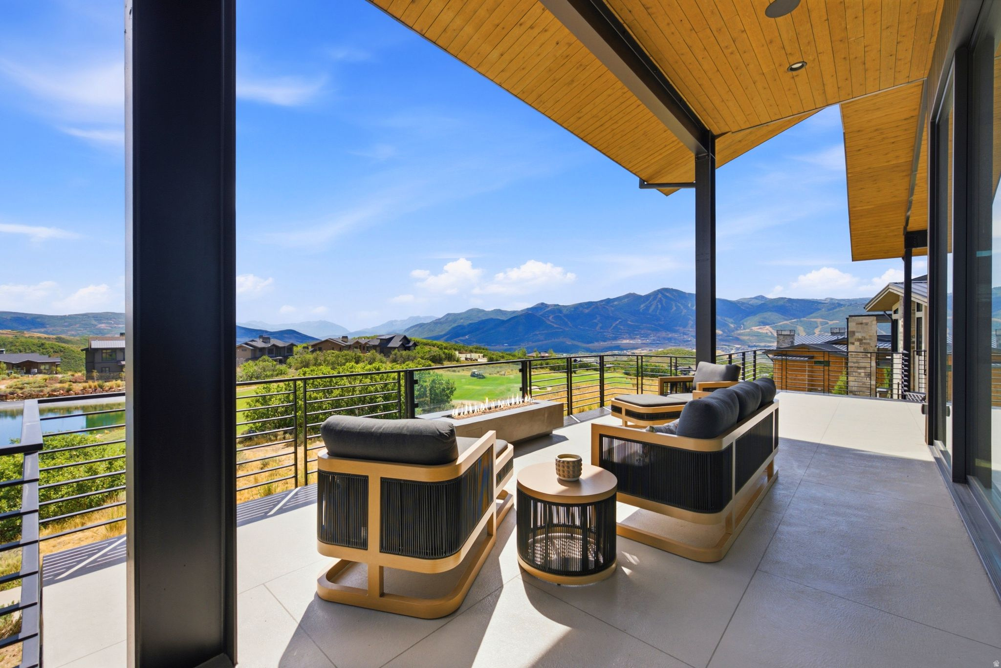 main property photo 67