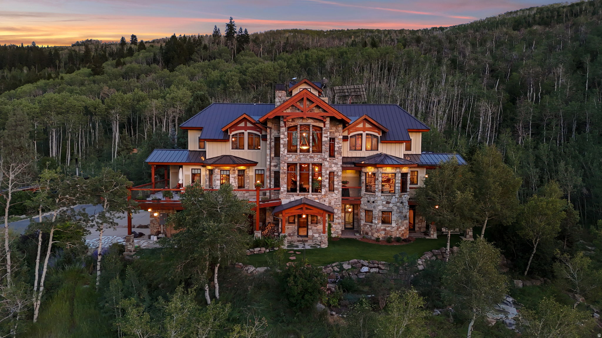 main property photo 0