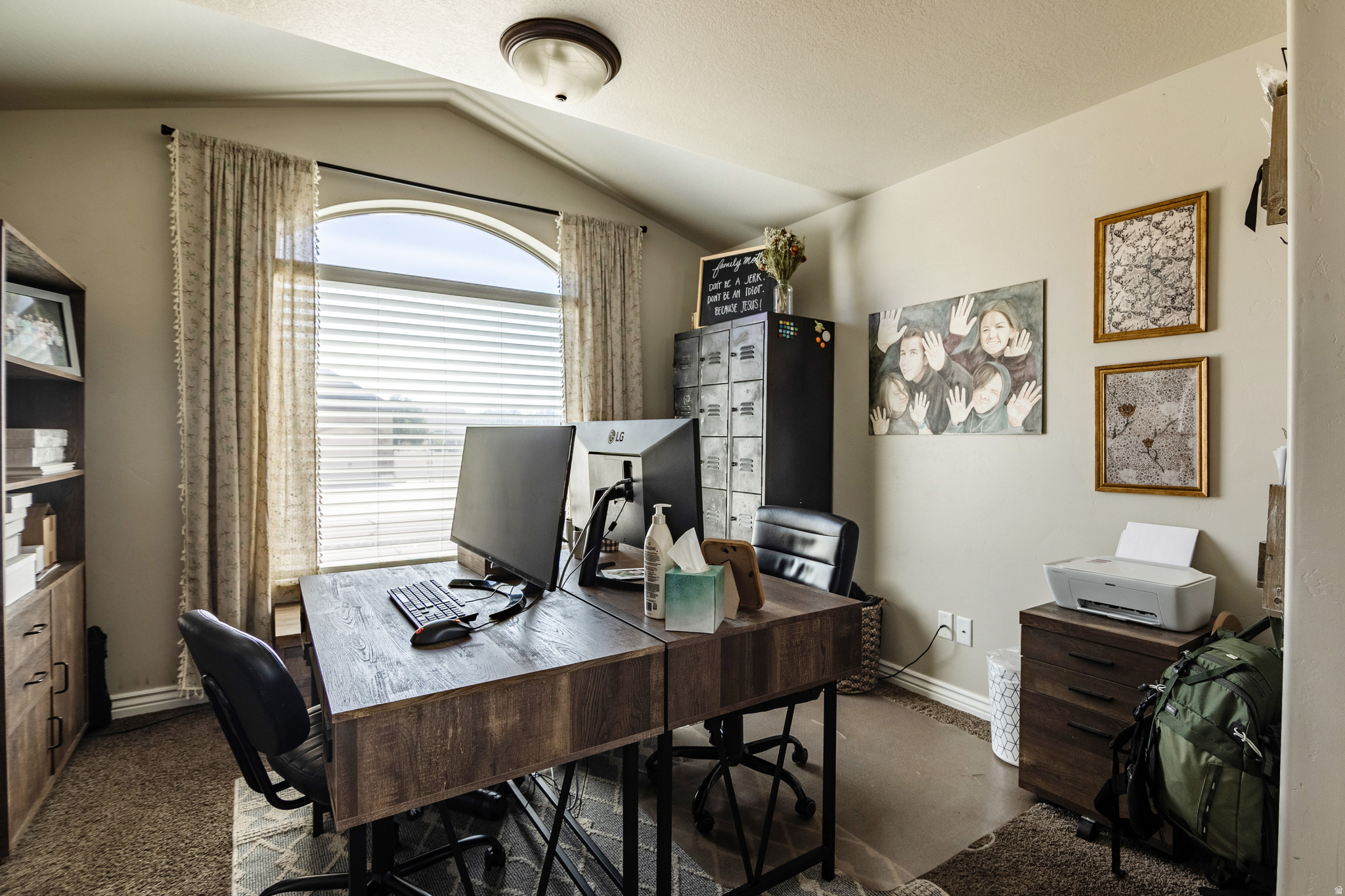 main property photo 9