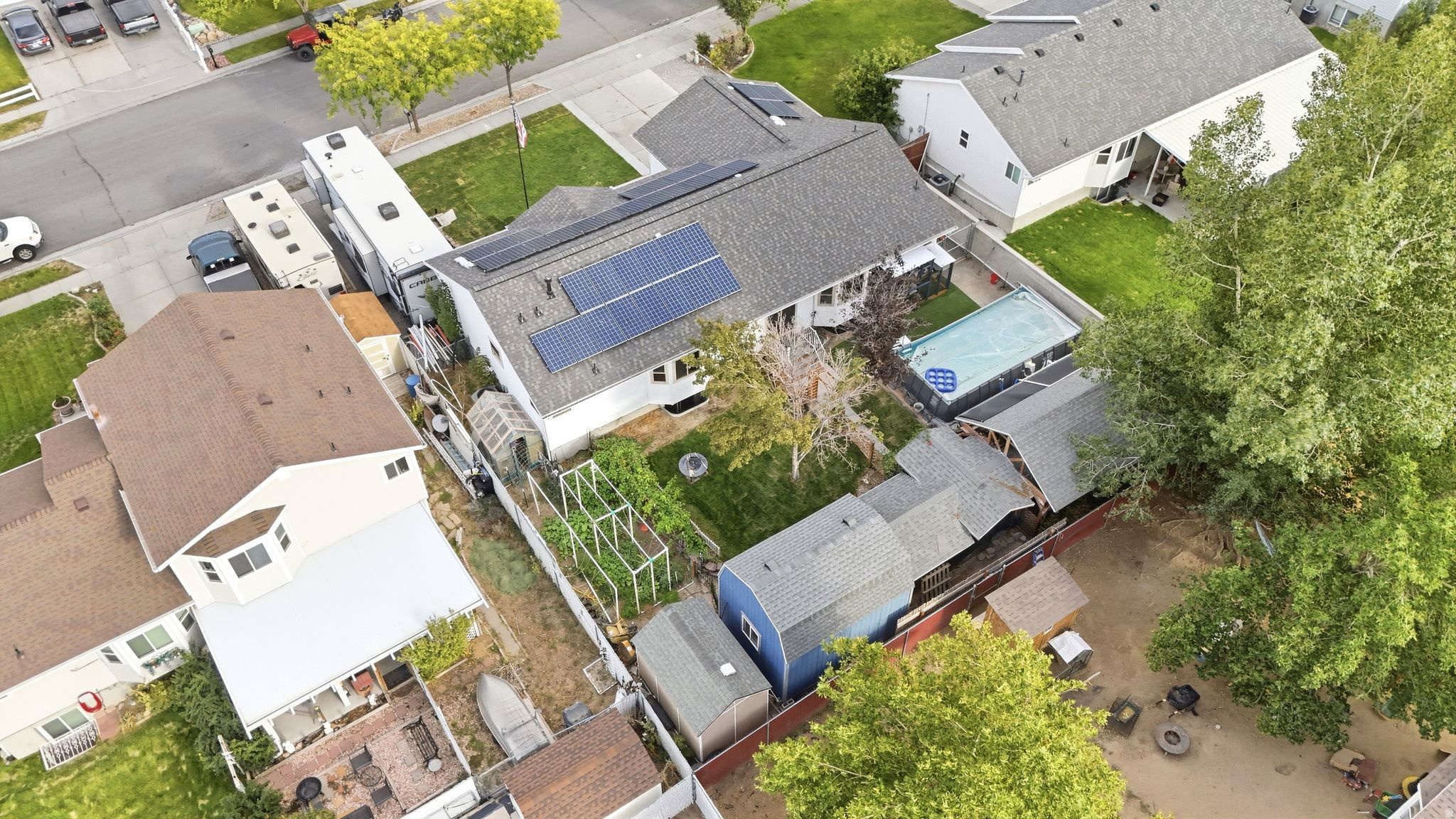 main property photo 38