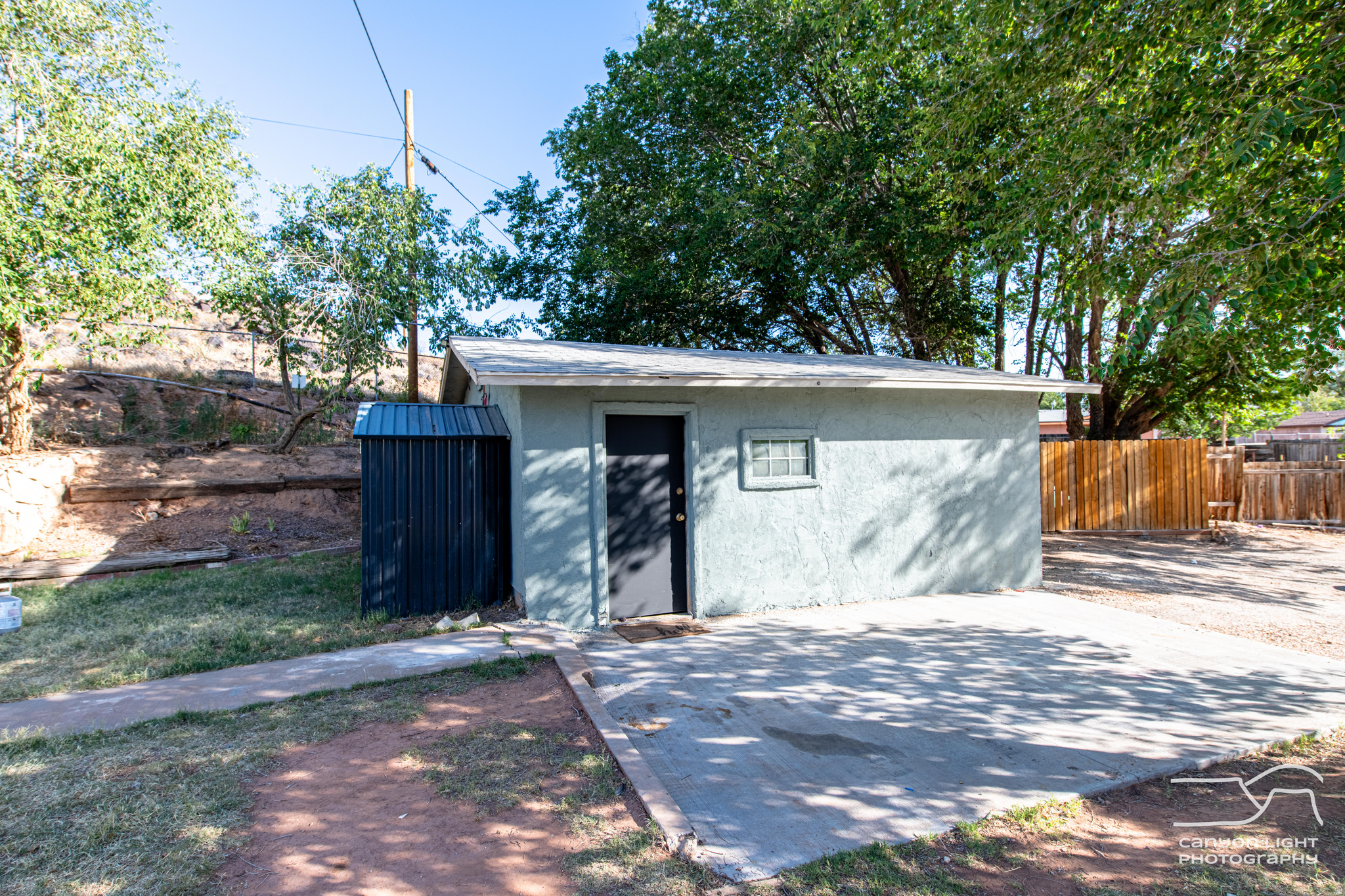 main property photo 19