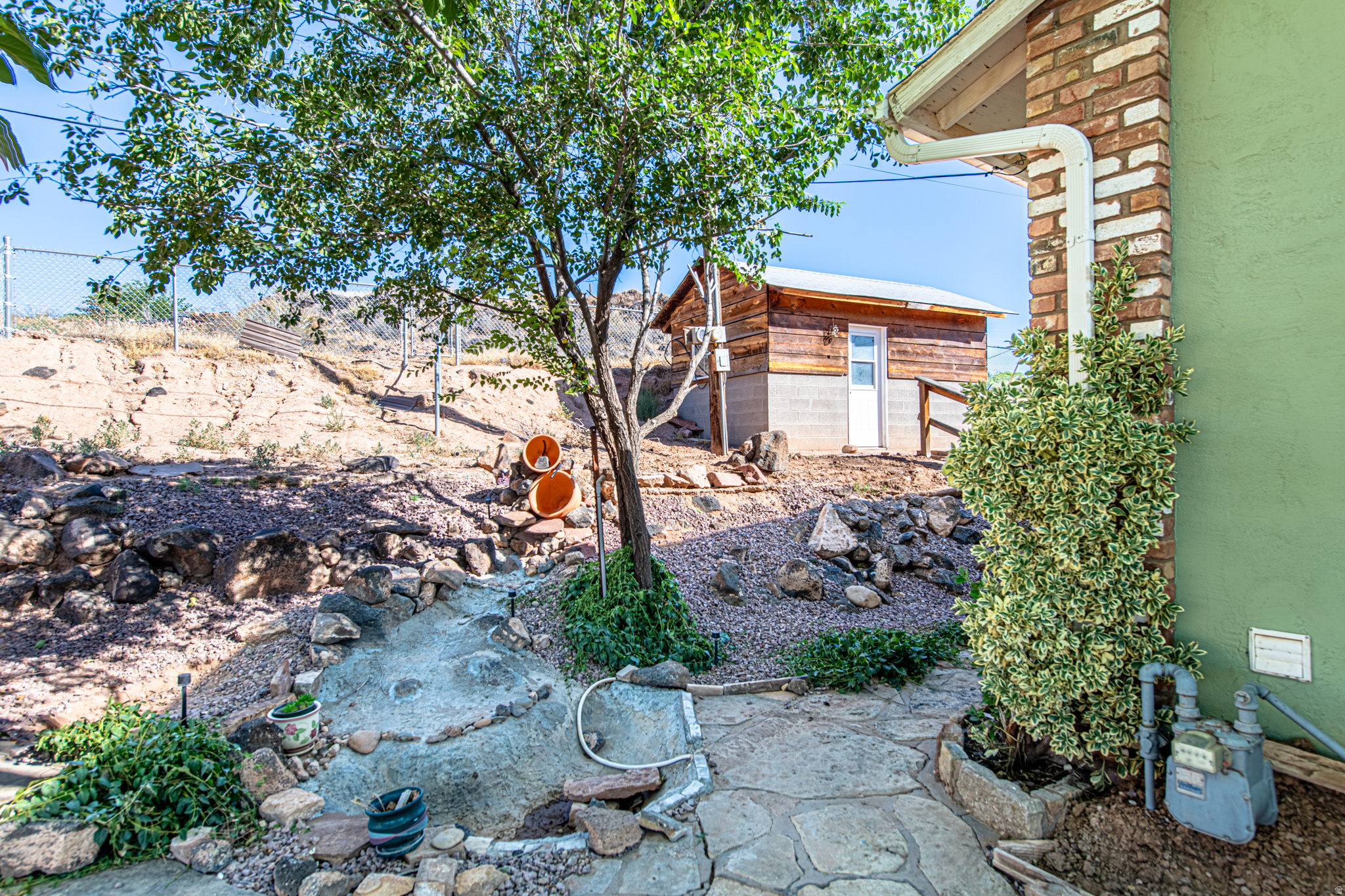 main property photo 21