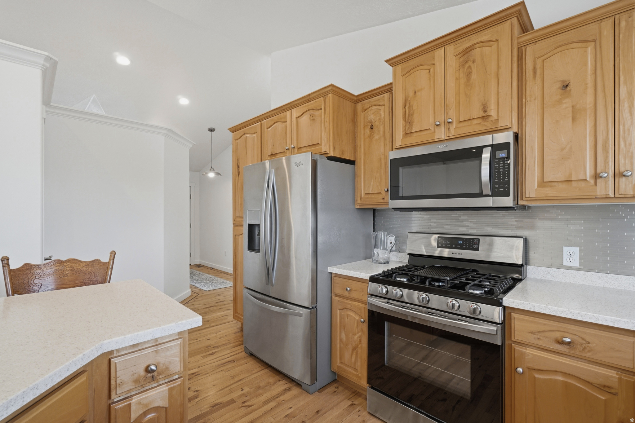 main property photo 7
