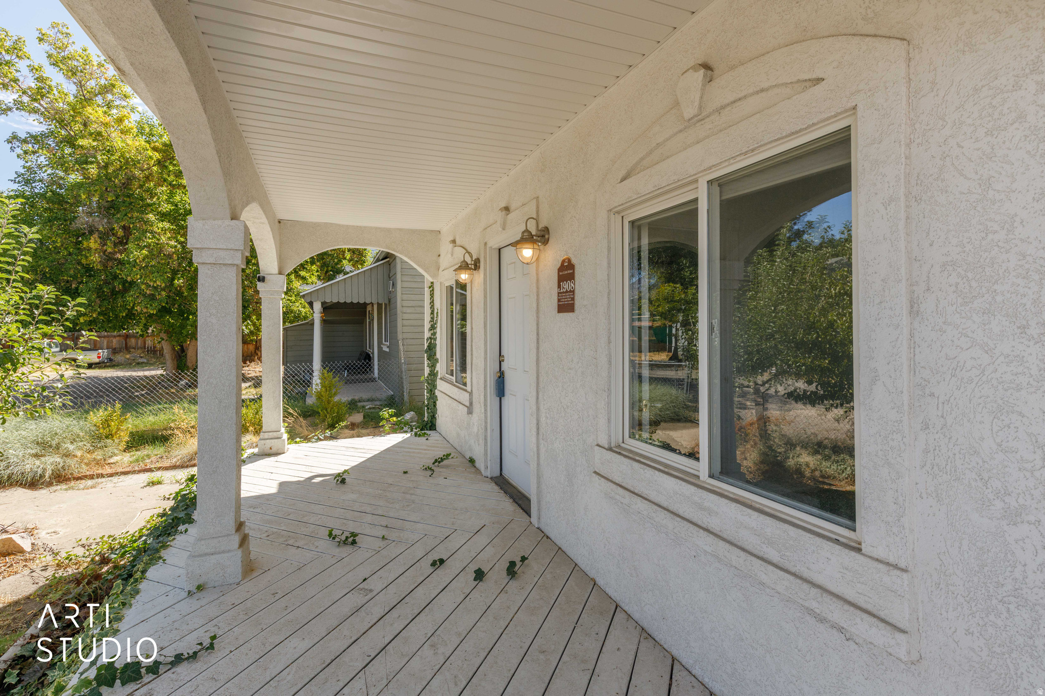 main property photo 17