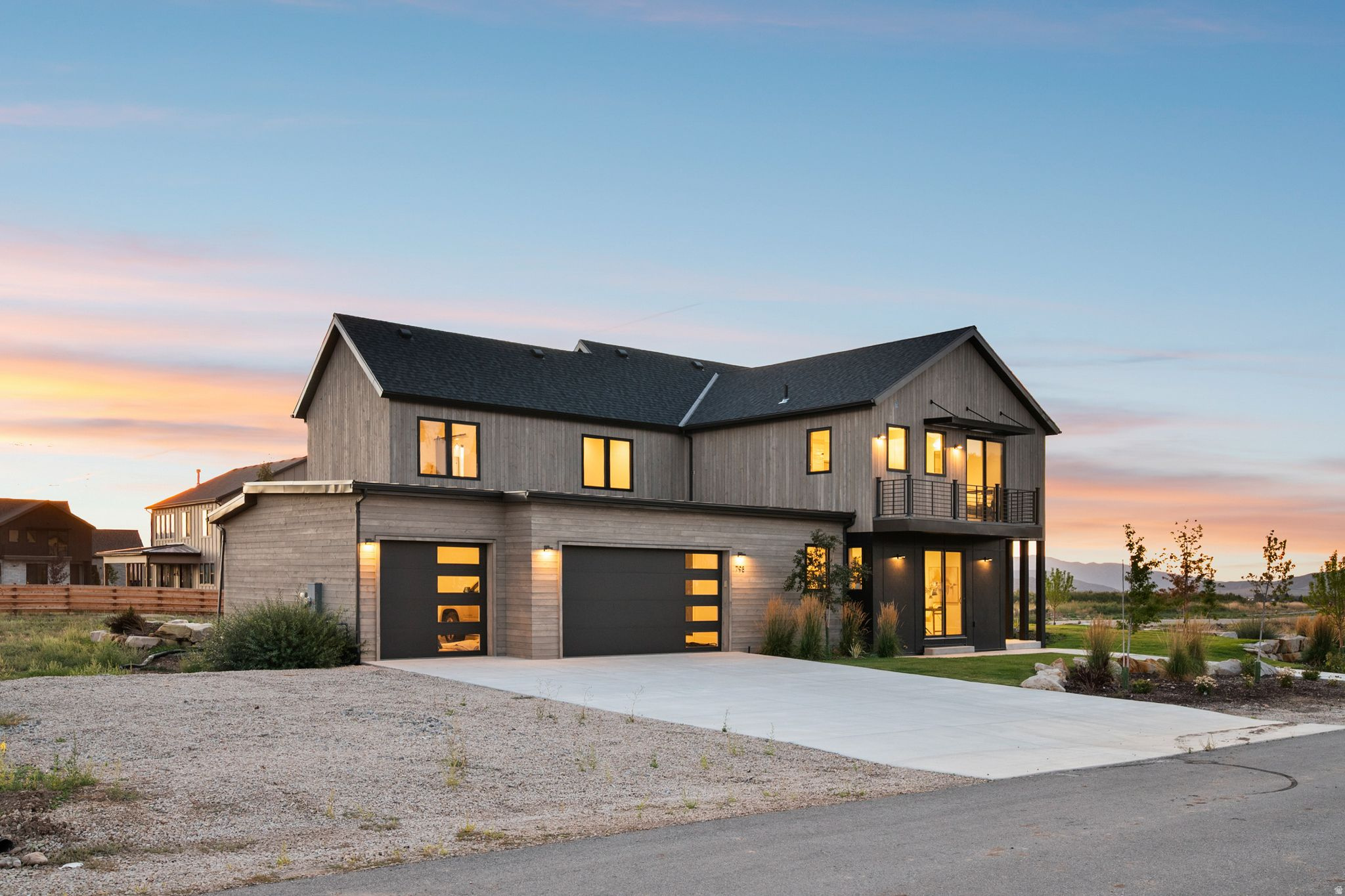 main property photo 57