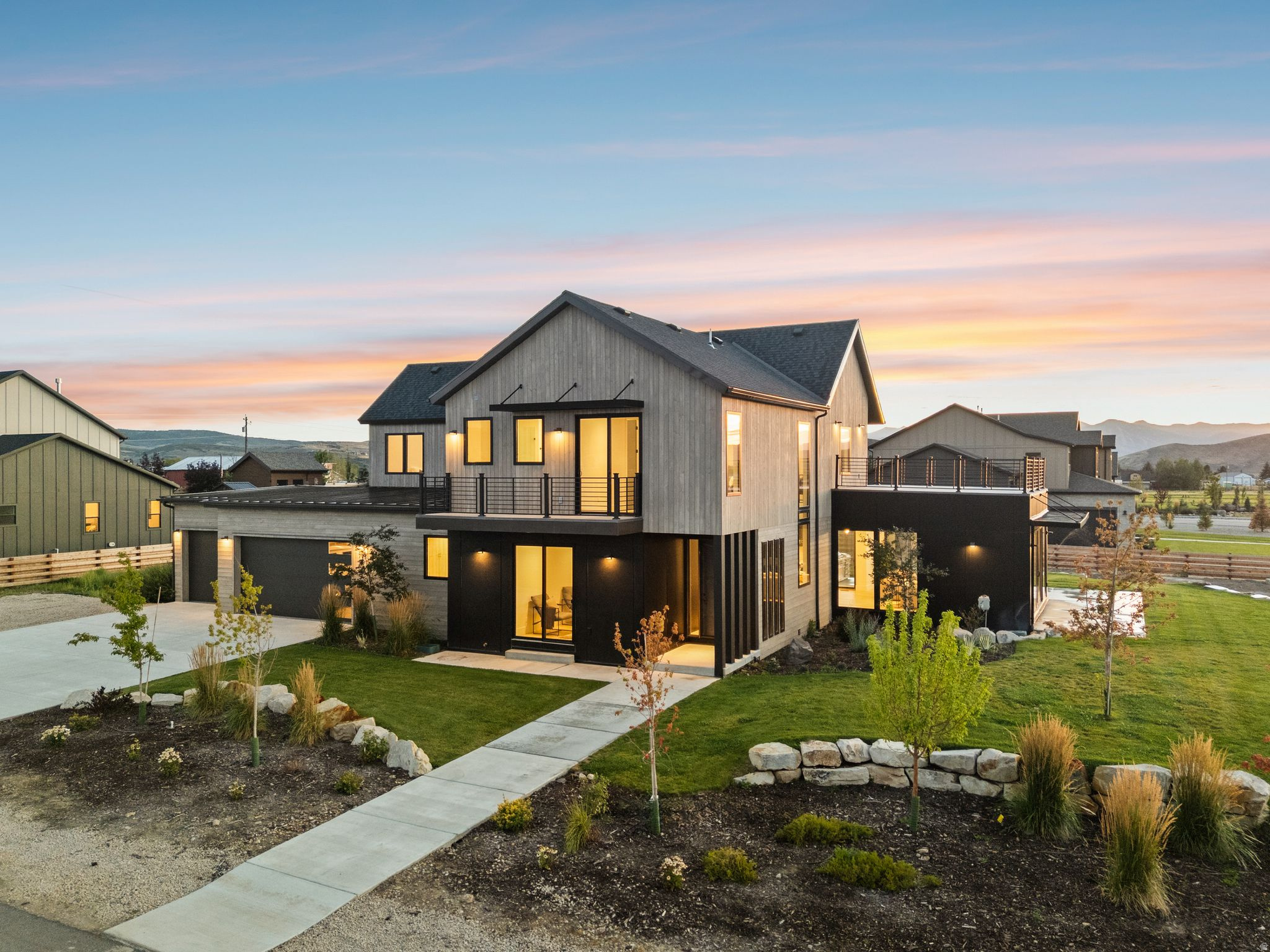 main property photo 58