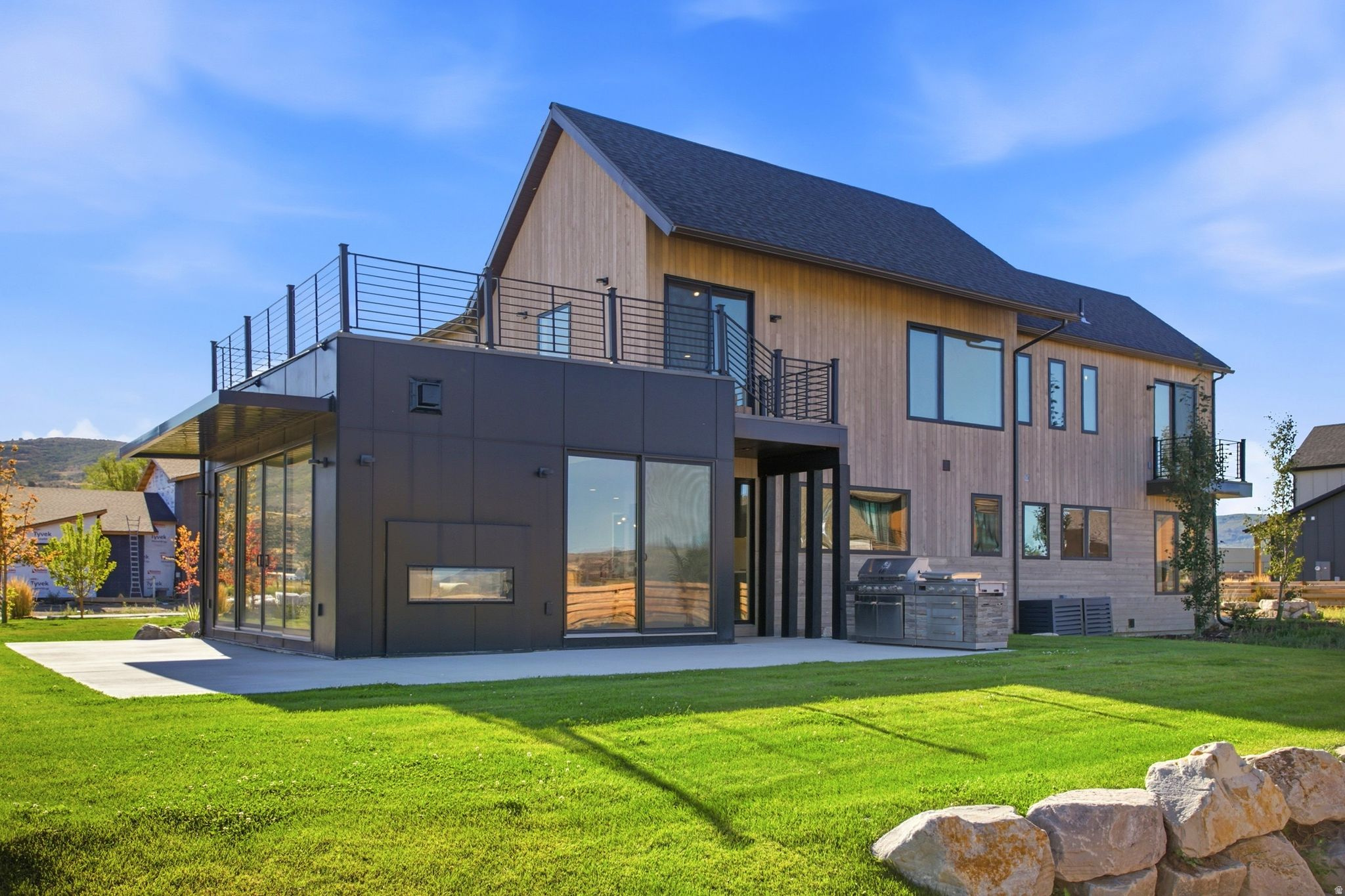 main property photo 65