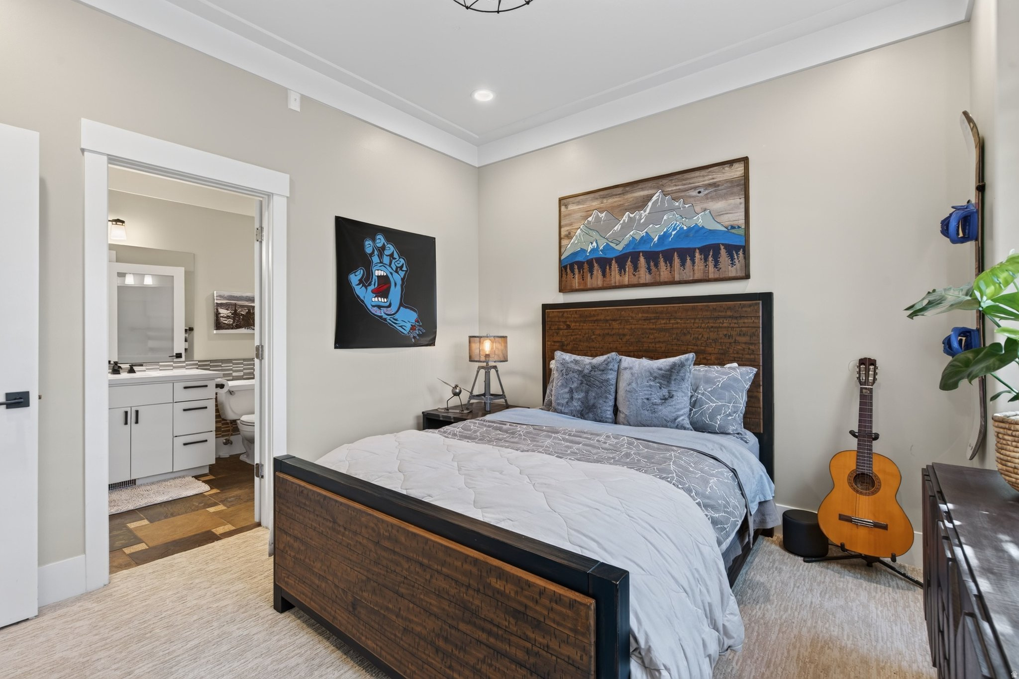 main property photo 111