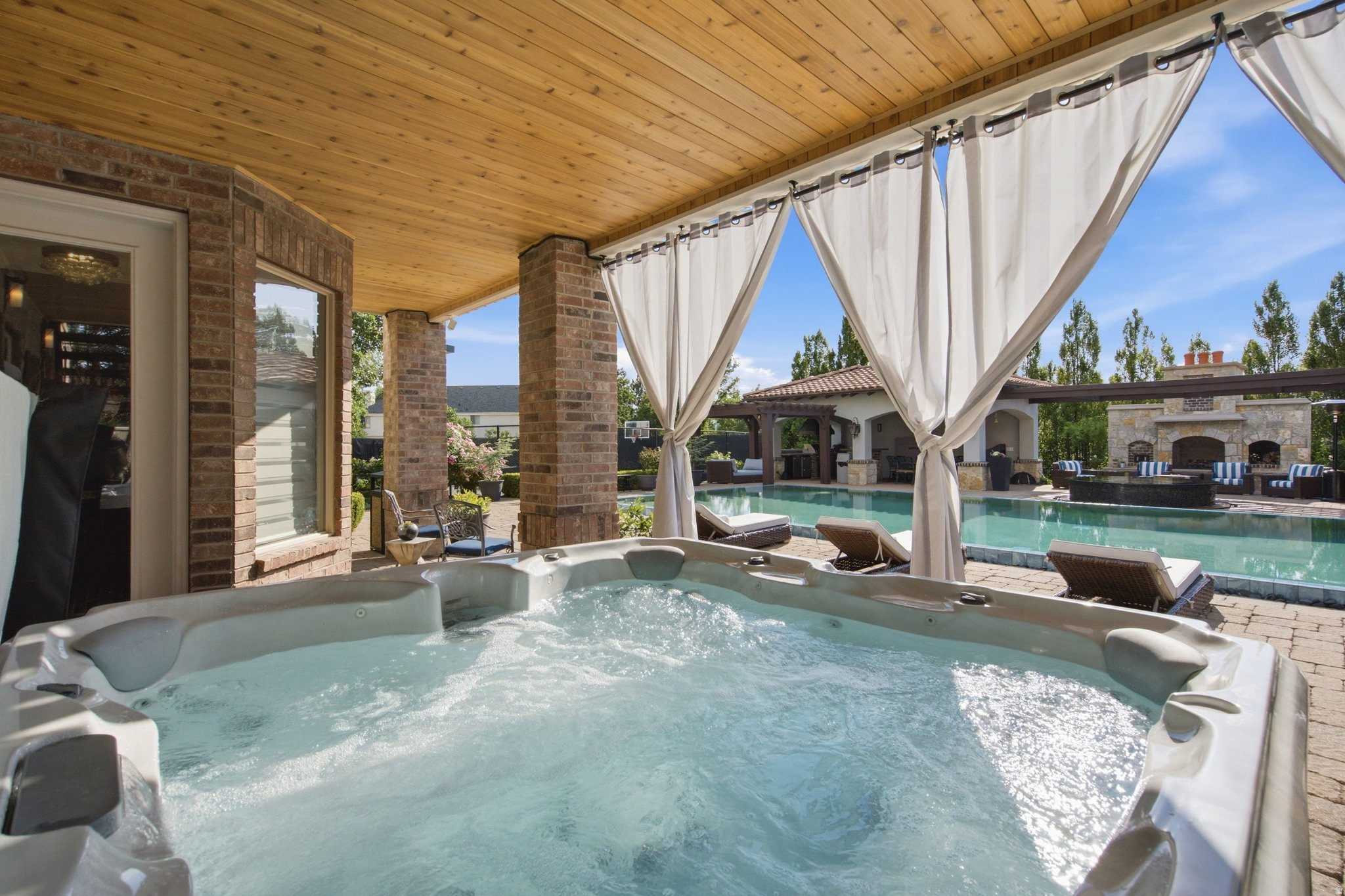 main property photo 120