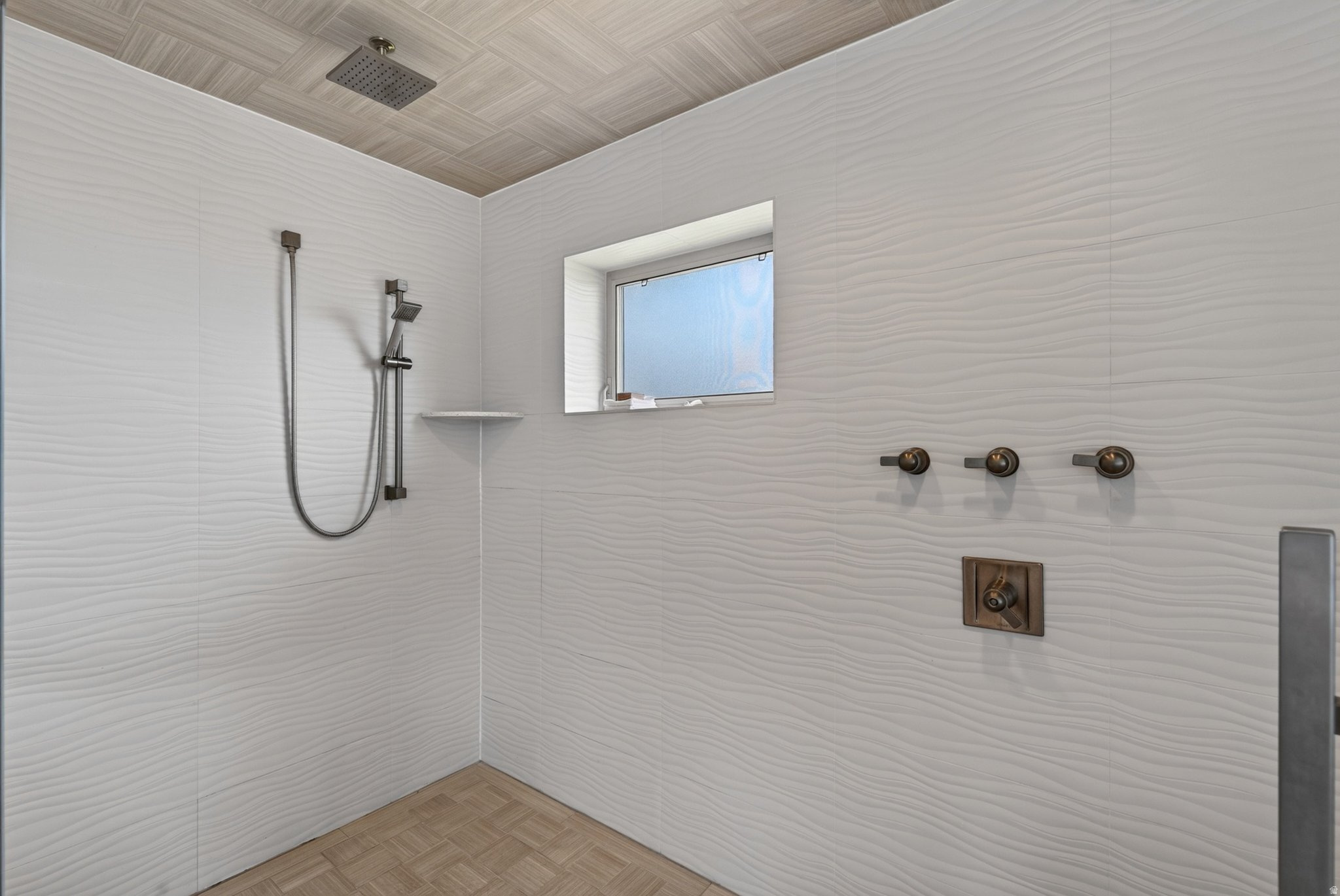 main property photo 68