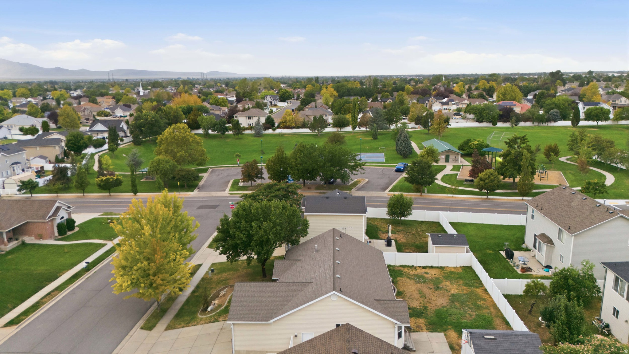 main property photo 35