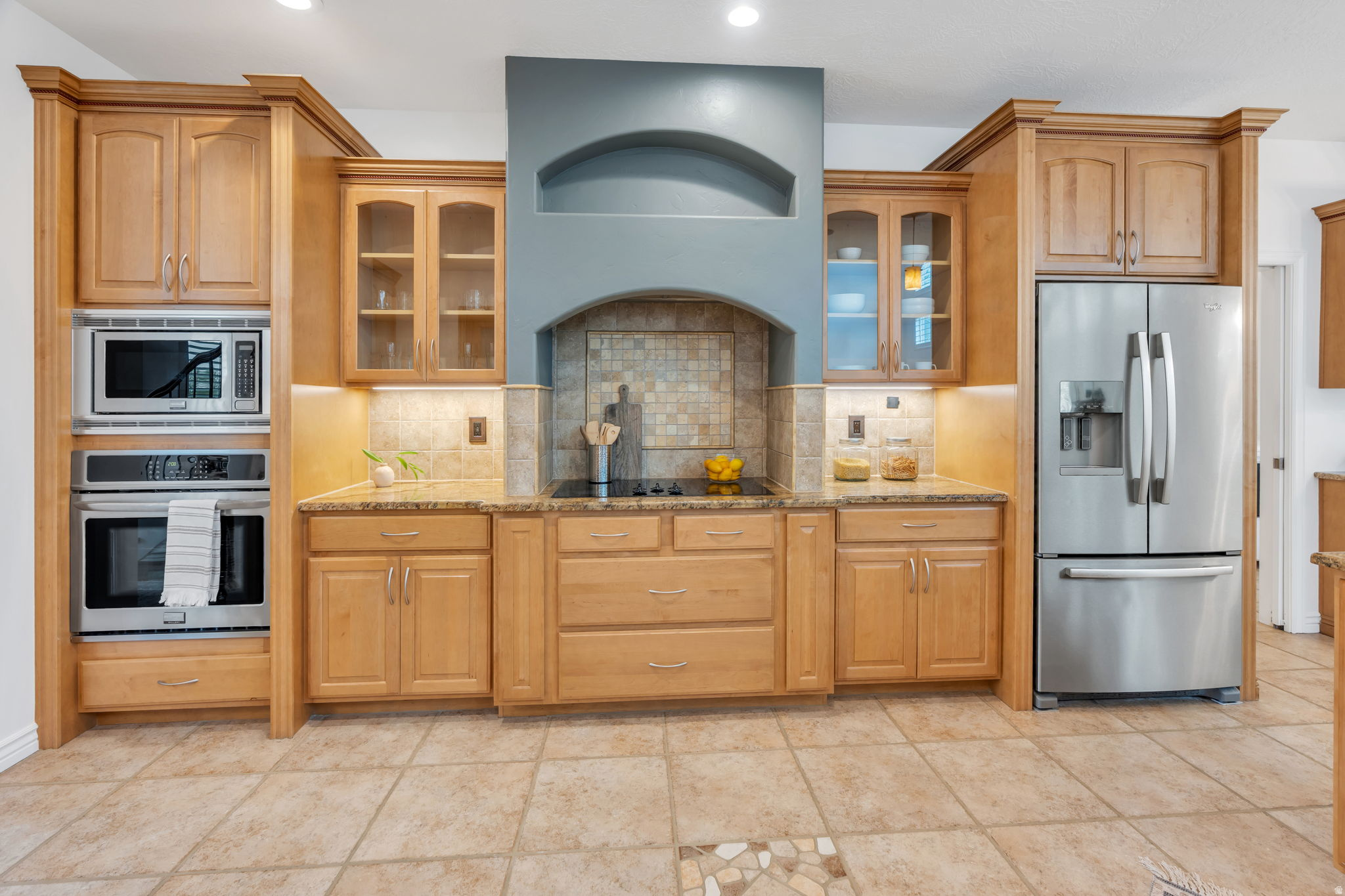 main property photo 18