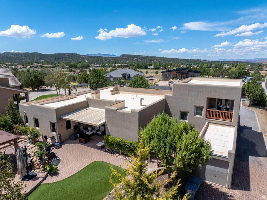 main property photo 60