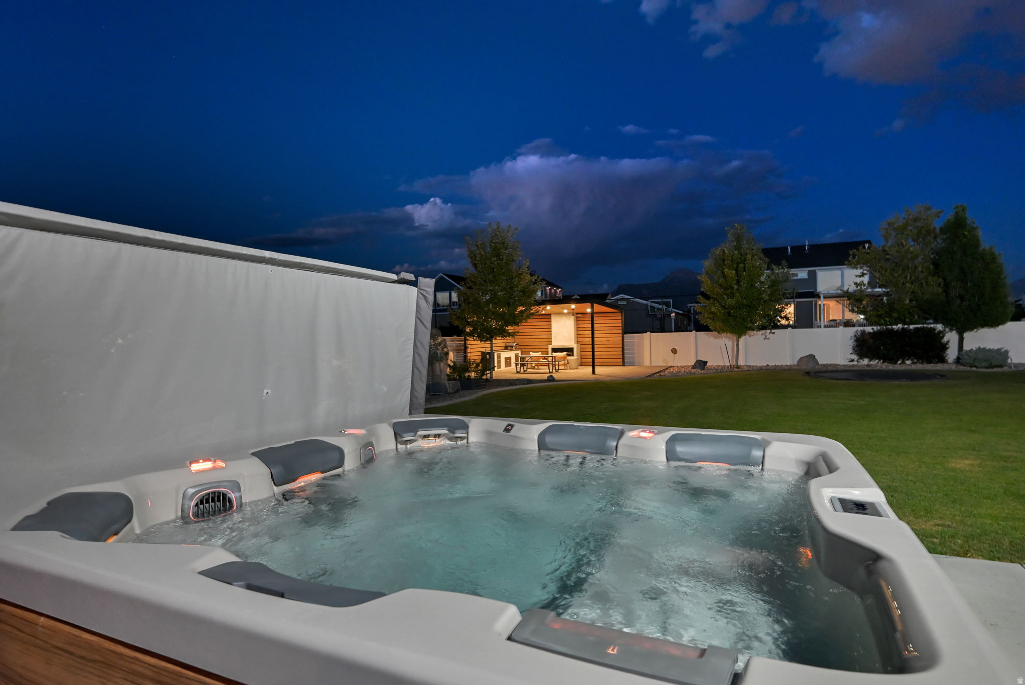 main property photo 60