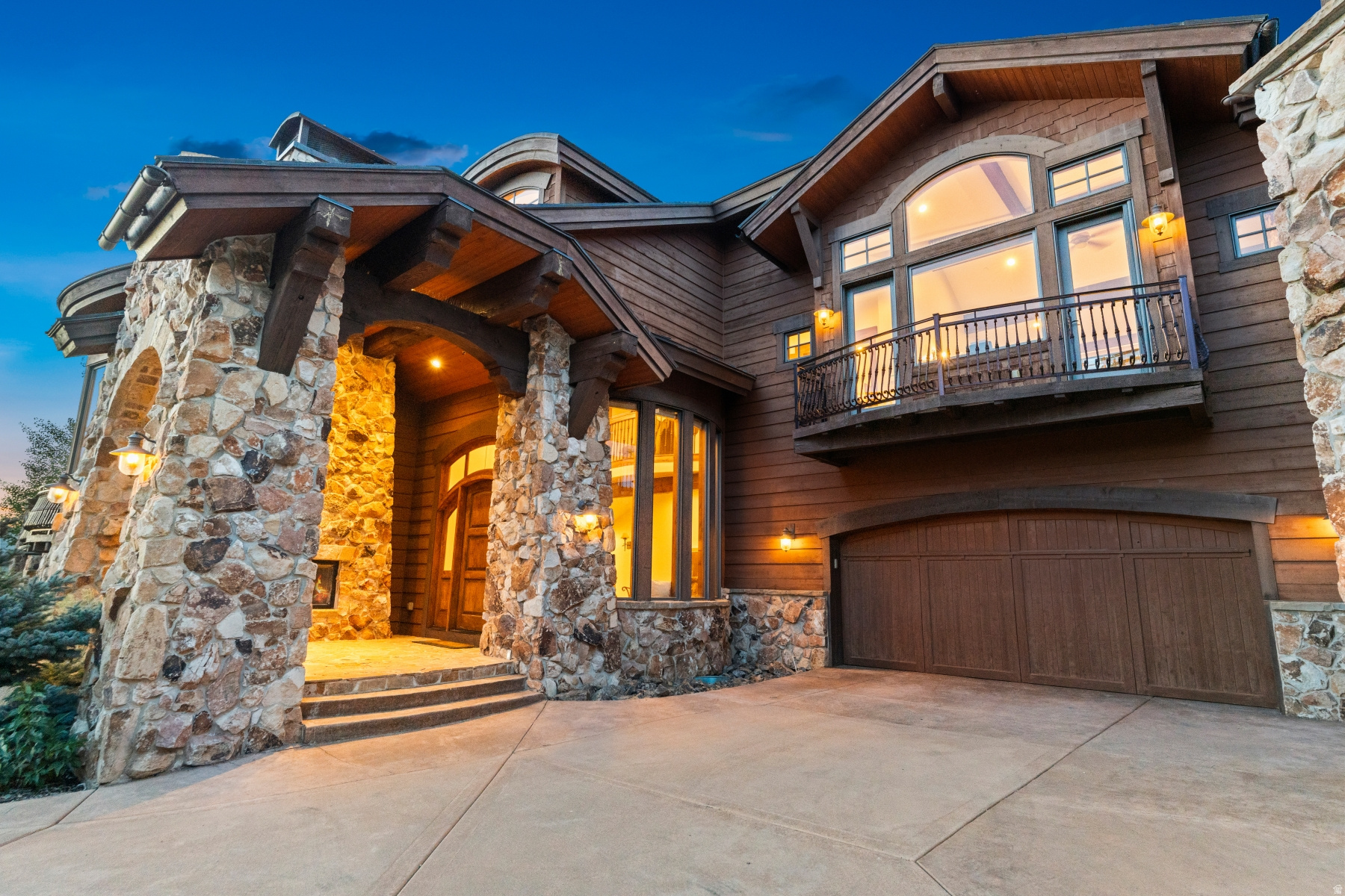 main property photo 86