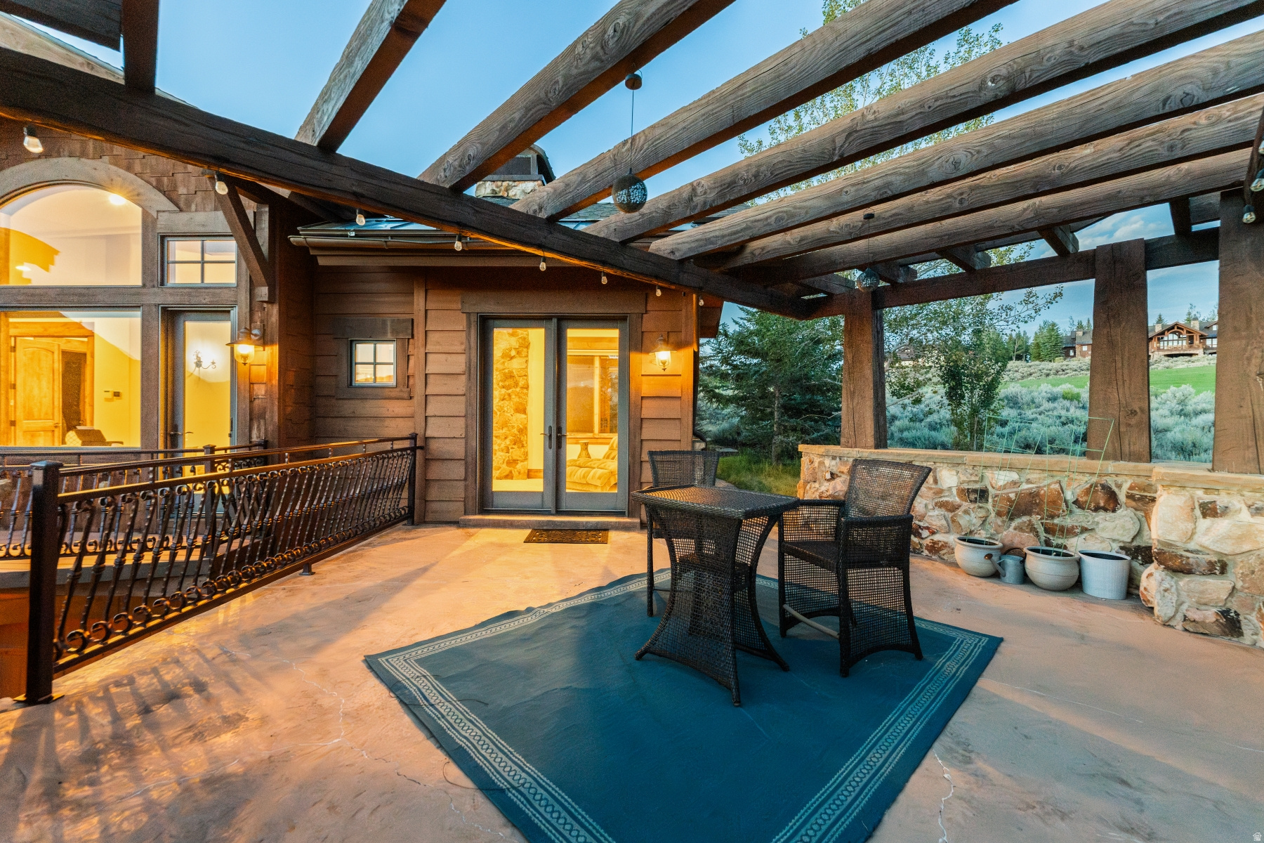 main property photo 89
