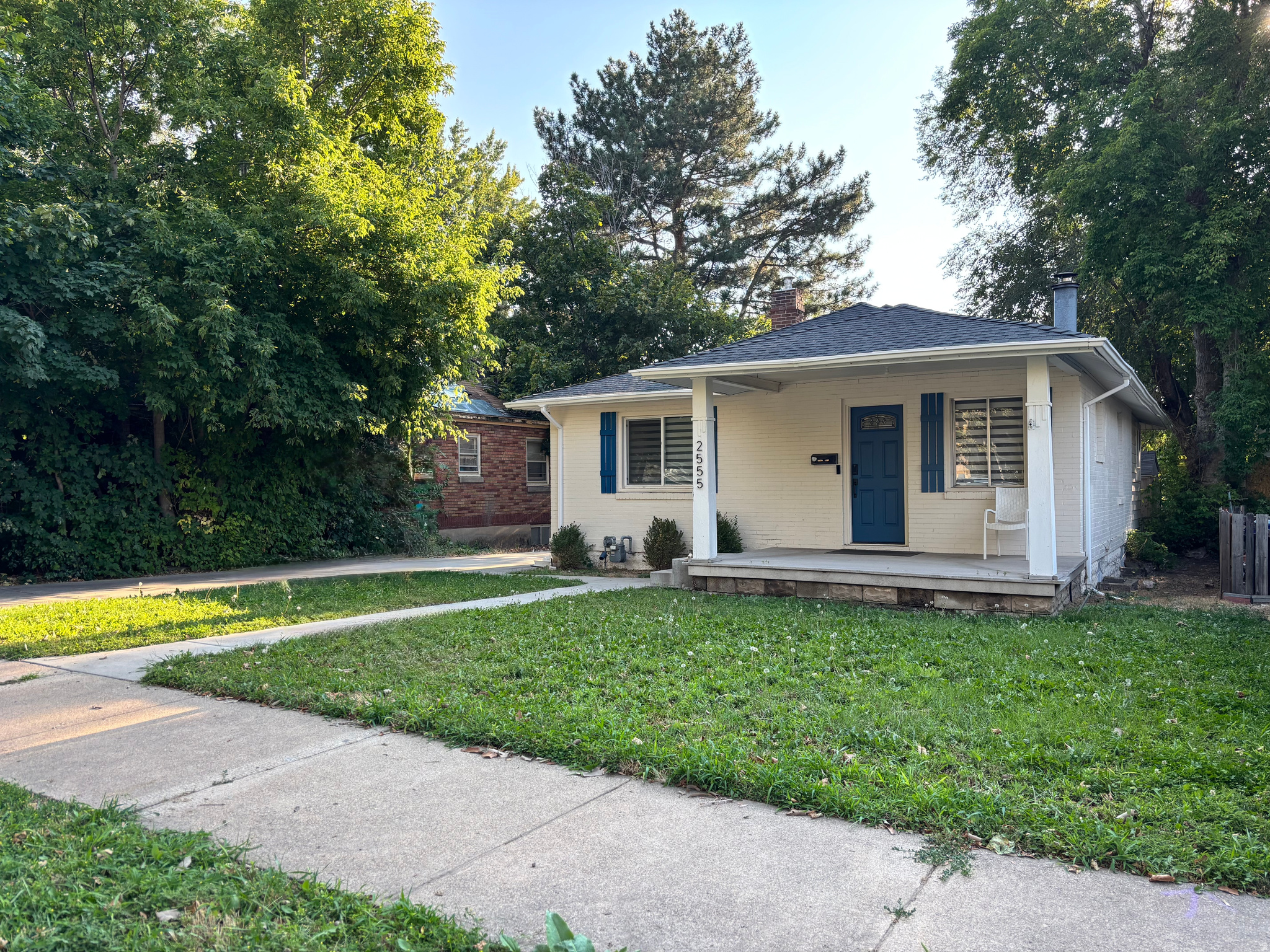 main property photo 0
