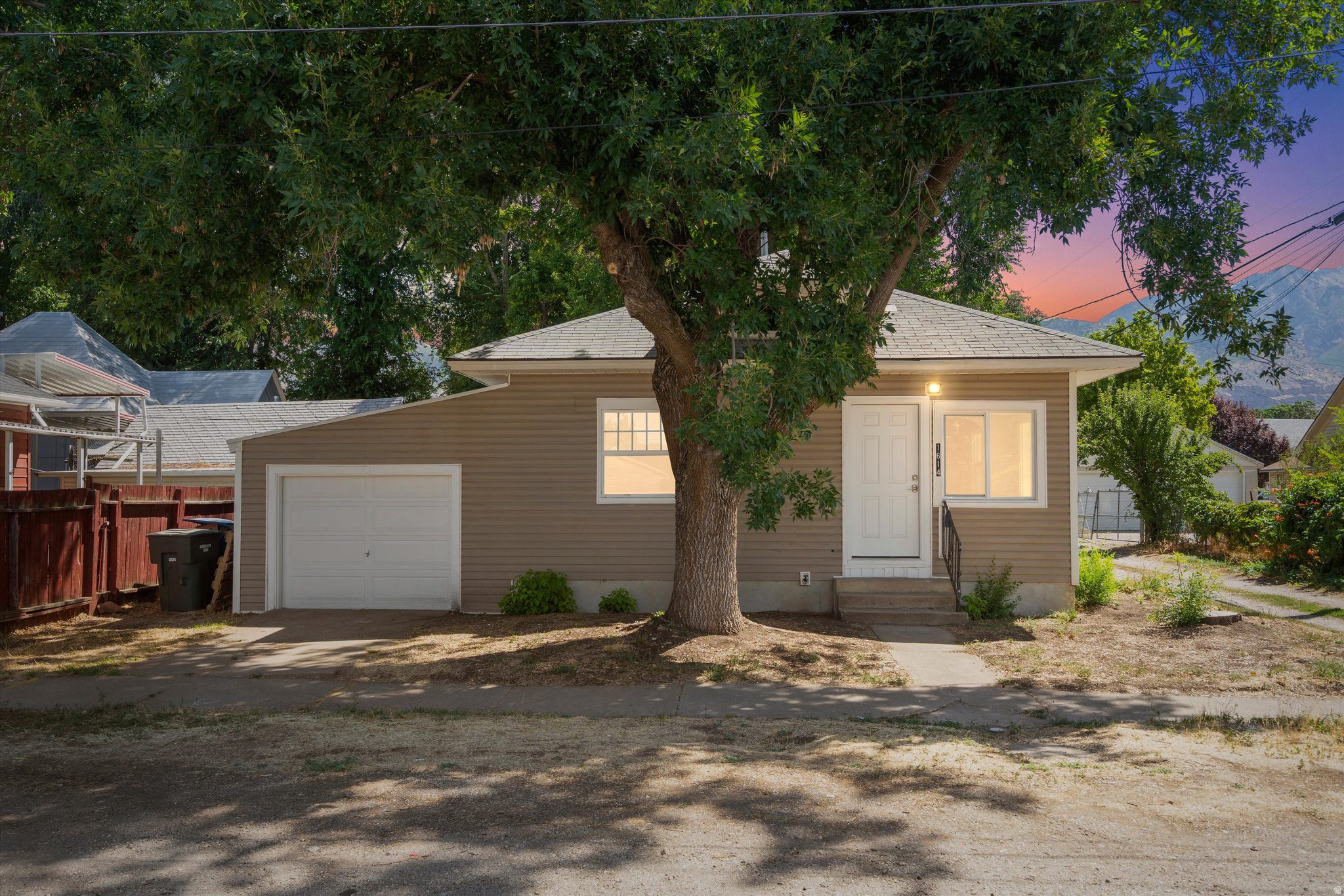 main property photo 0
