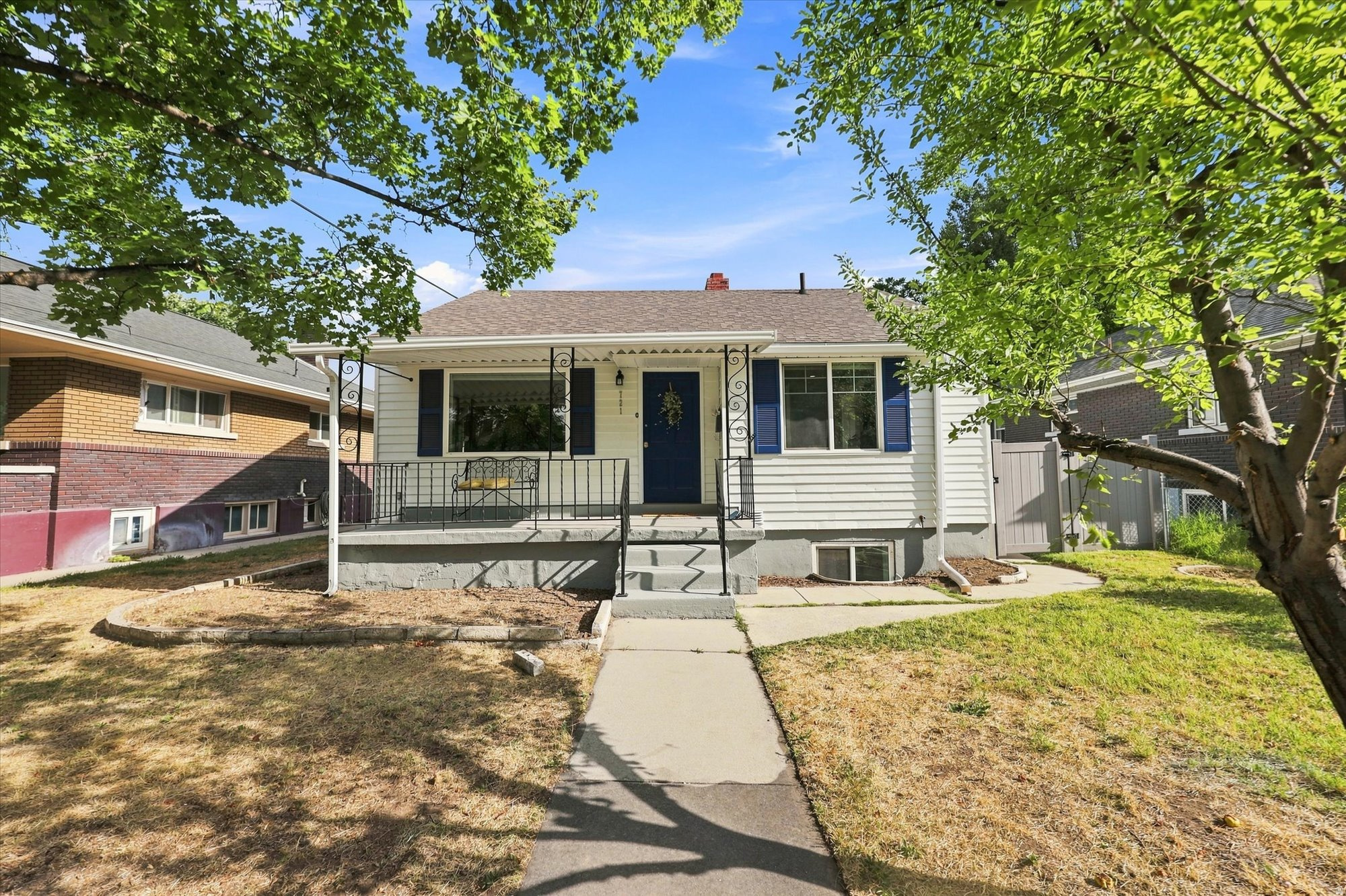 main property photo 5