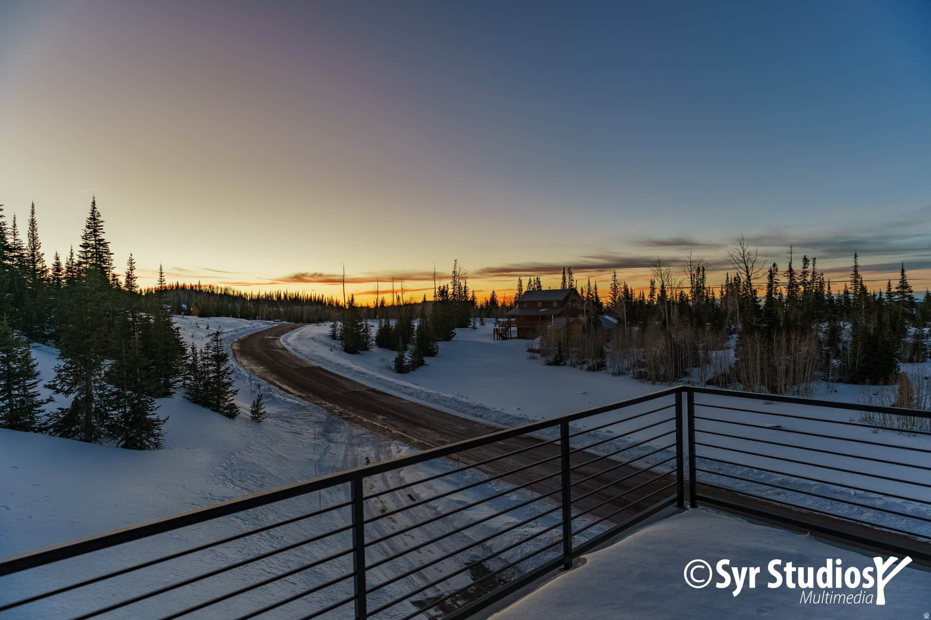 main property photo 30